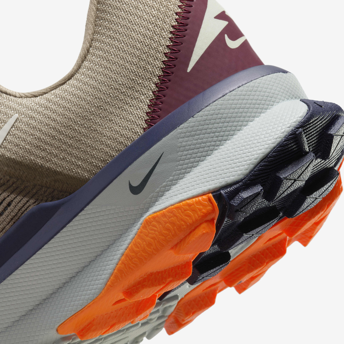 Nike Kiger 9 image number 7 Nike Kiger 9 image number 7