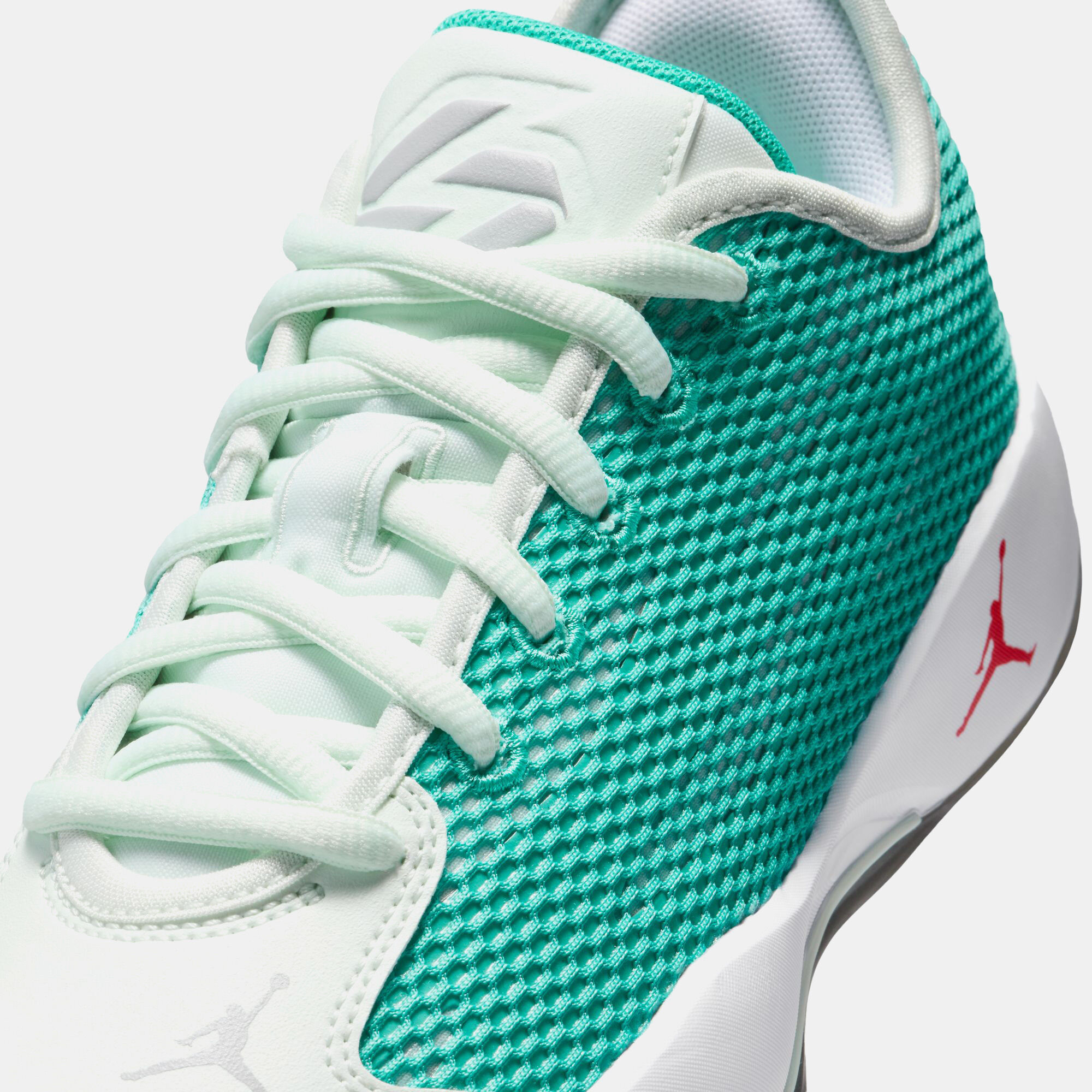 Luka 77 image number 8