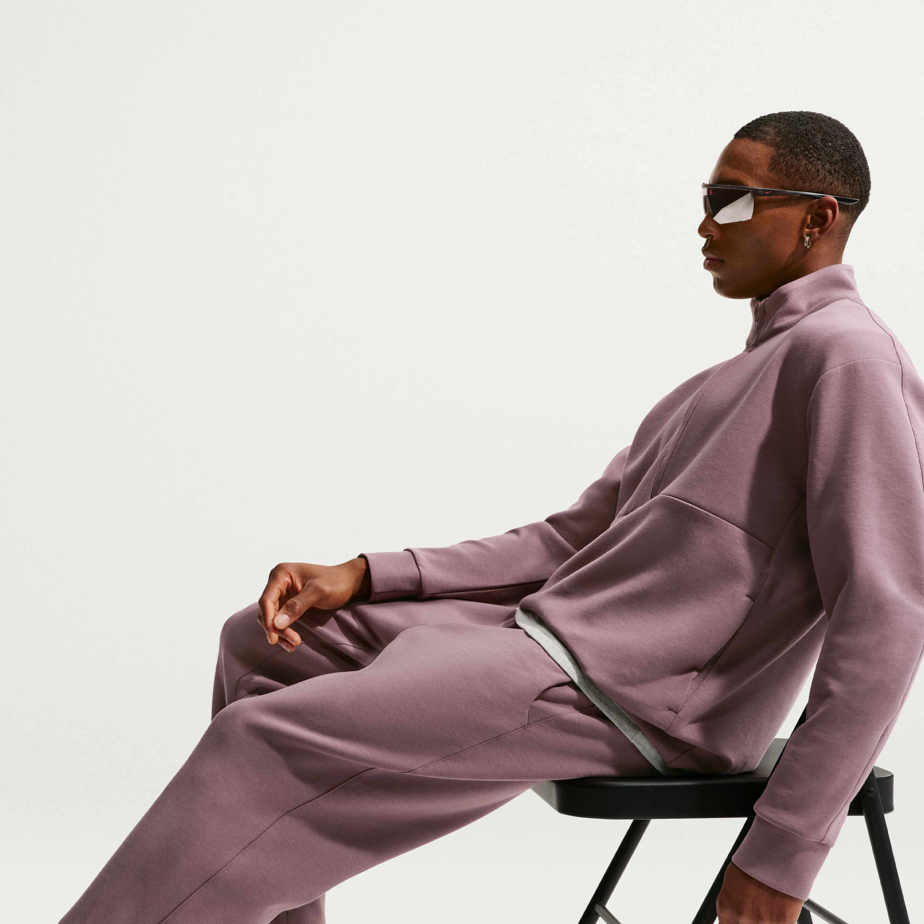 نايكي 24.7 امبوسبلي سوفت image number 3