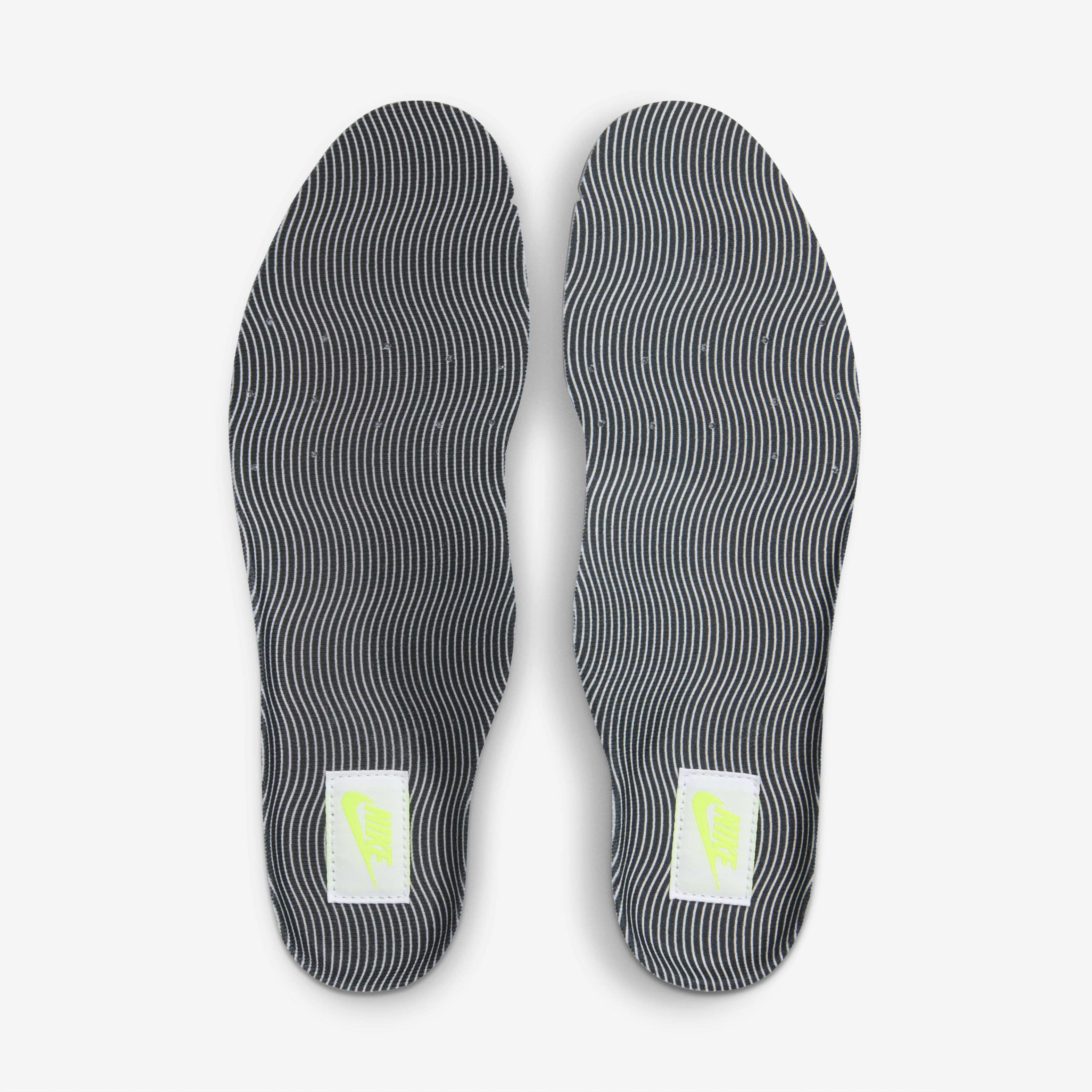 اير ماكس 1 image number 8