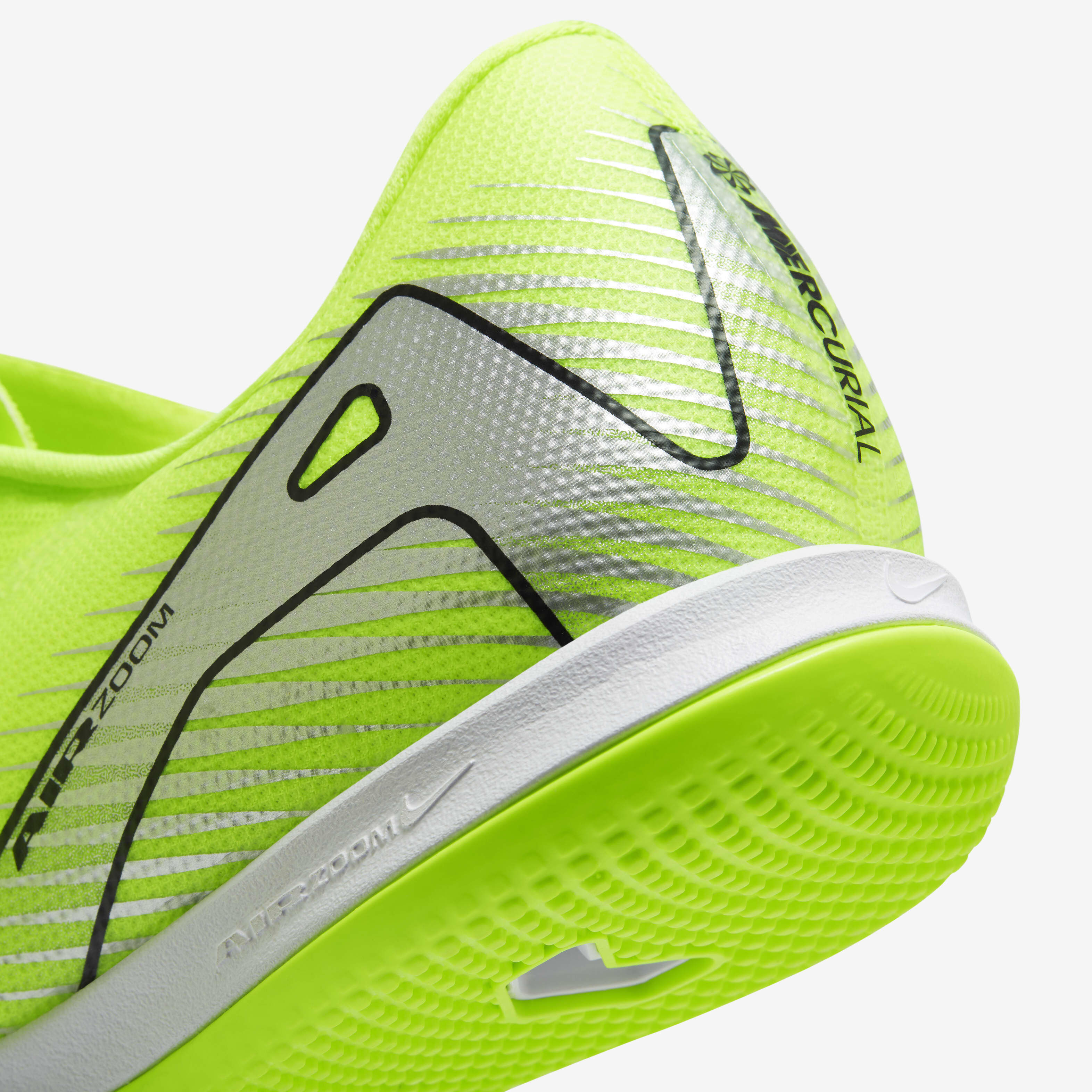 Buy Nike Mercurial Vapor 16 Academy IC Low Top Football Shoes Nike Kuwait Official