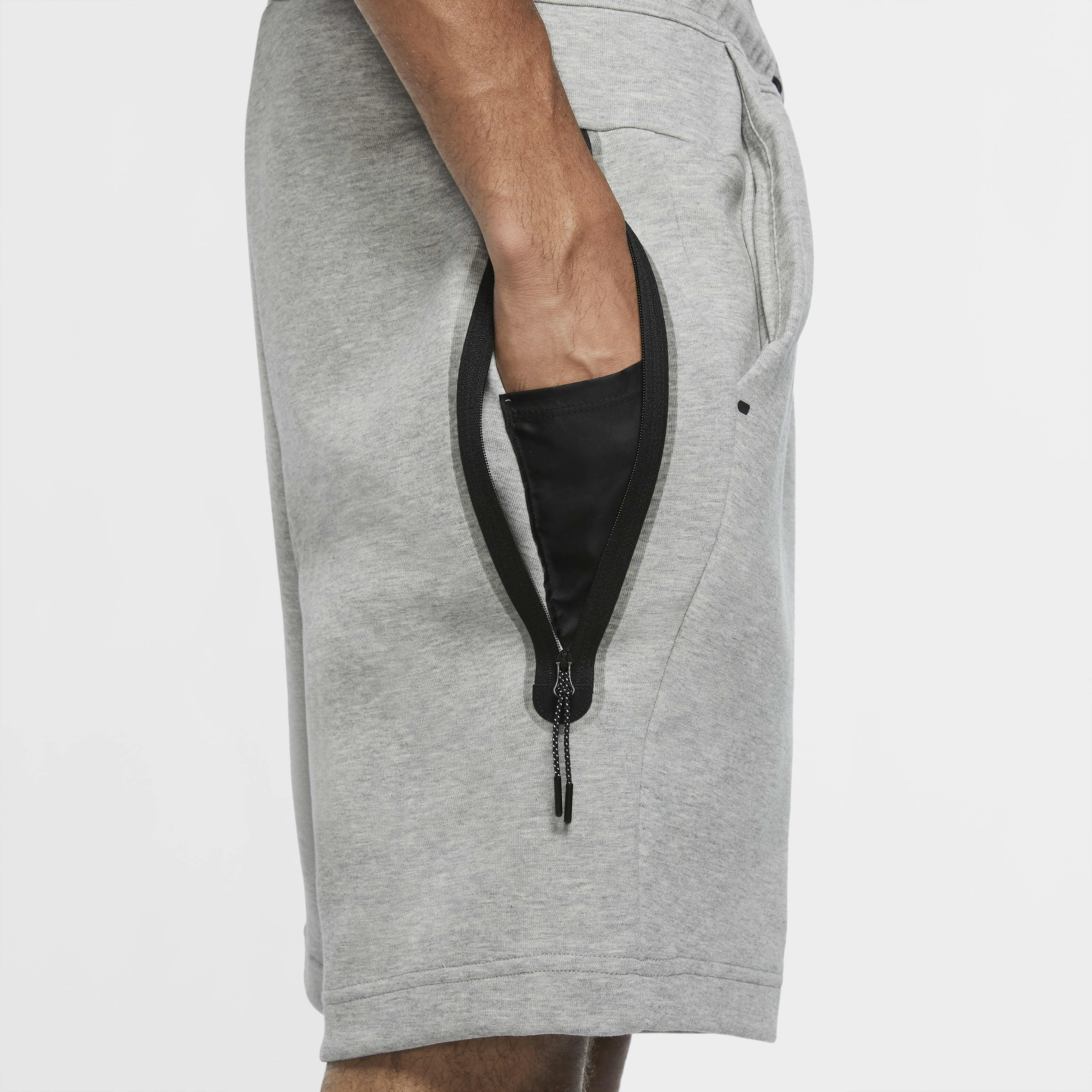 Nike Sportswear Tech Fleece image number 4