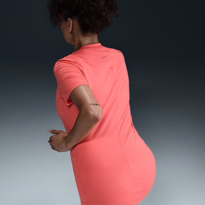 نايكي ون (للأمومة) image number 1 نايكي ون (للأمومة) image number 1