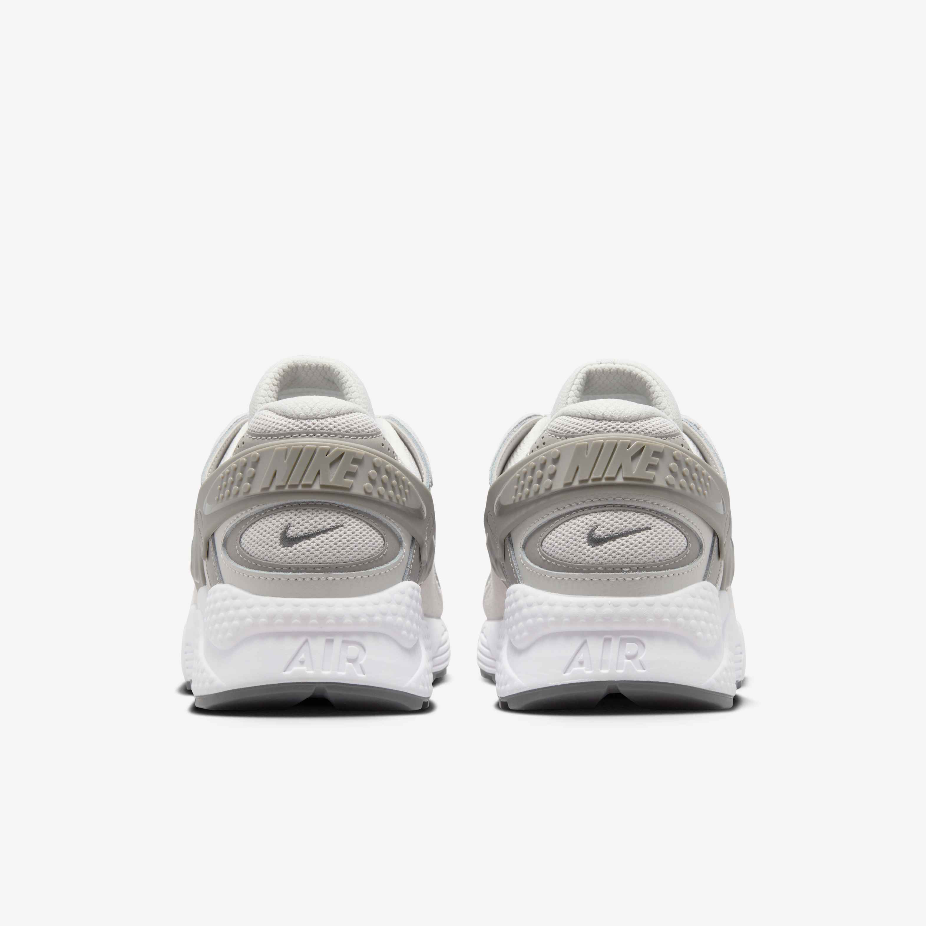 Nike Air Huarache Runner image number 5