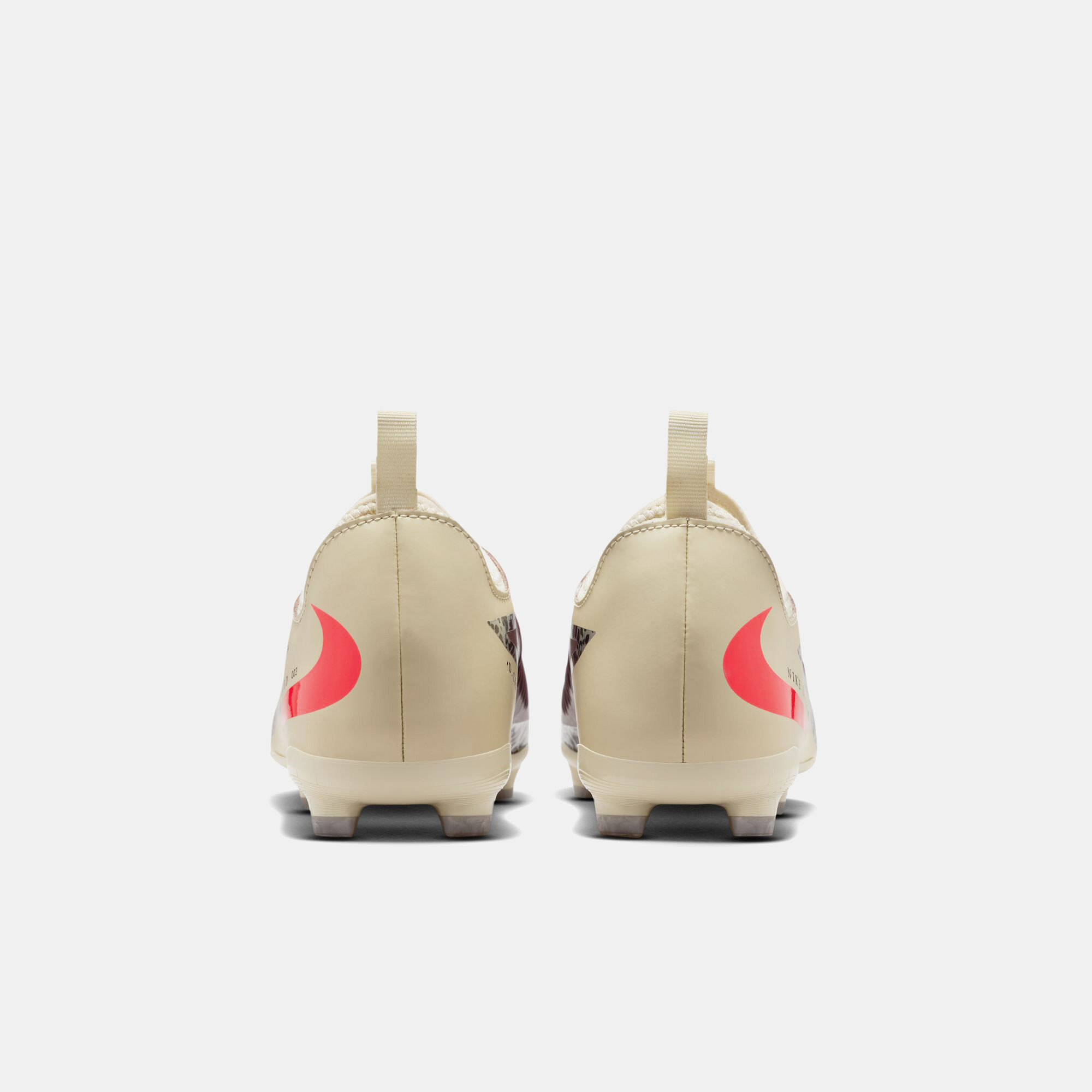 Nike United Jr. Phantom 6 Academy image number 1