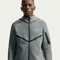 Nike Tech