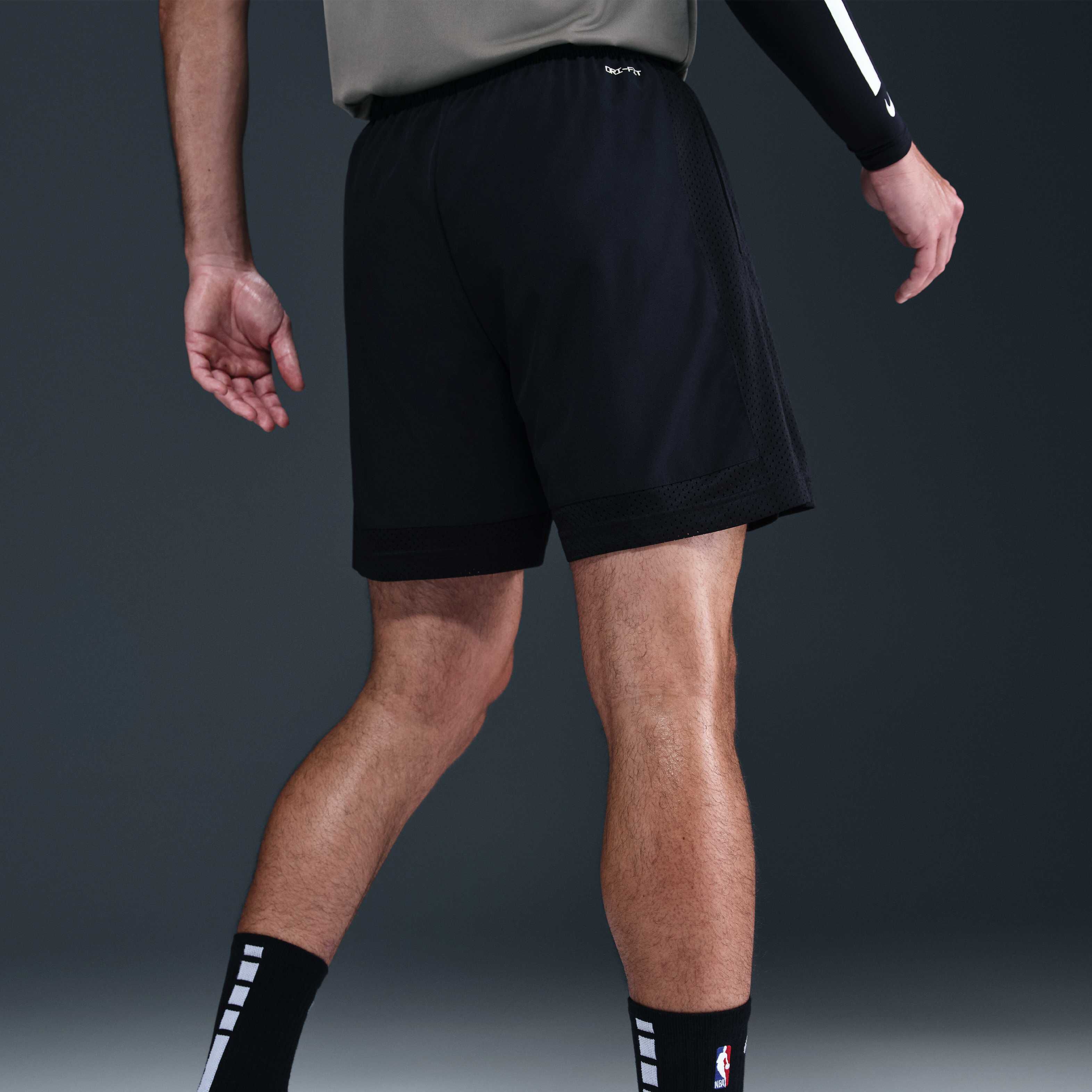 Nike image number 2