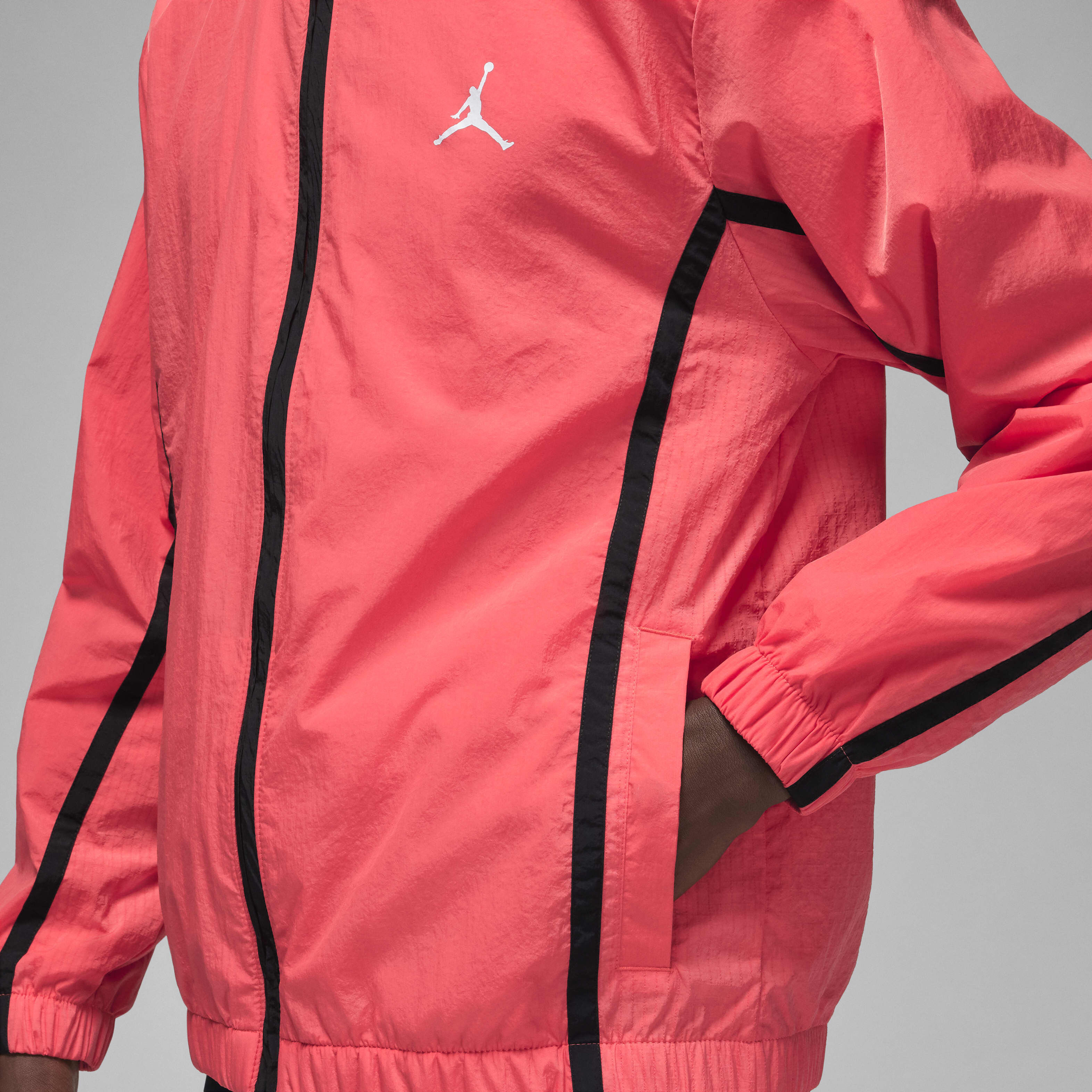 Jordan Essentials image number 3
