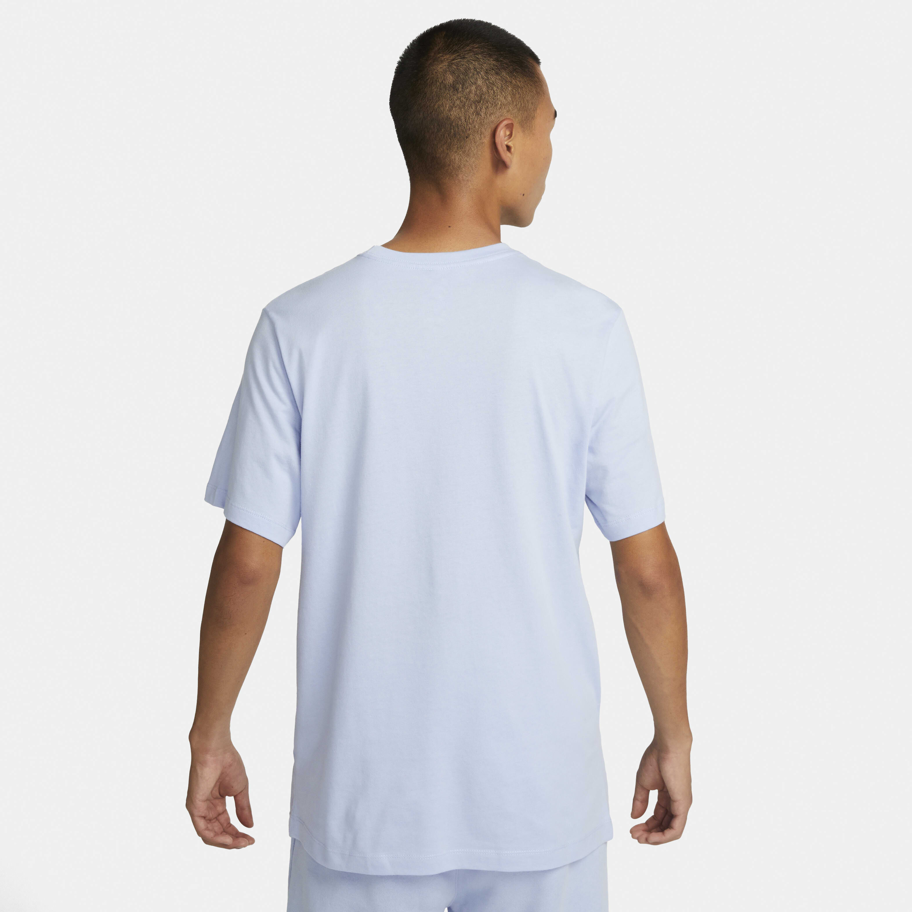 نايكي سبورتسوير image number 1