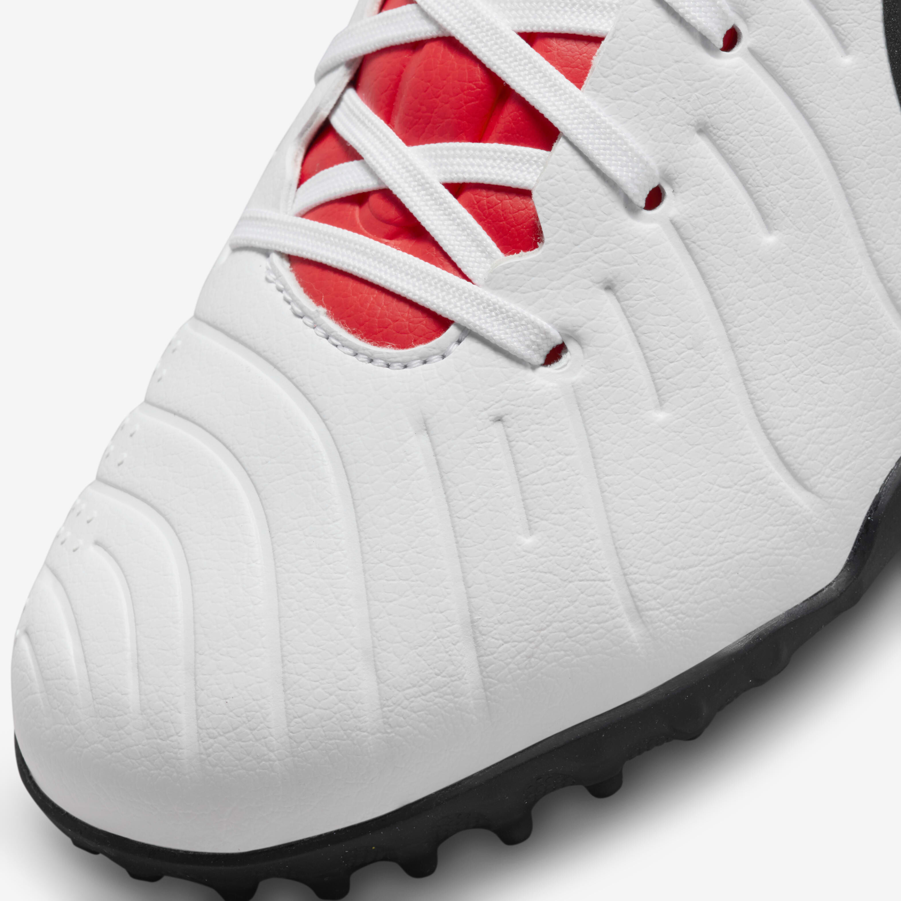 نايكي جونيور تيمبو ليجند 10 اكاديمي image number 6