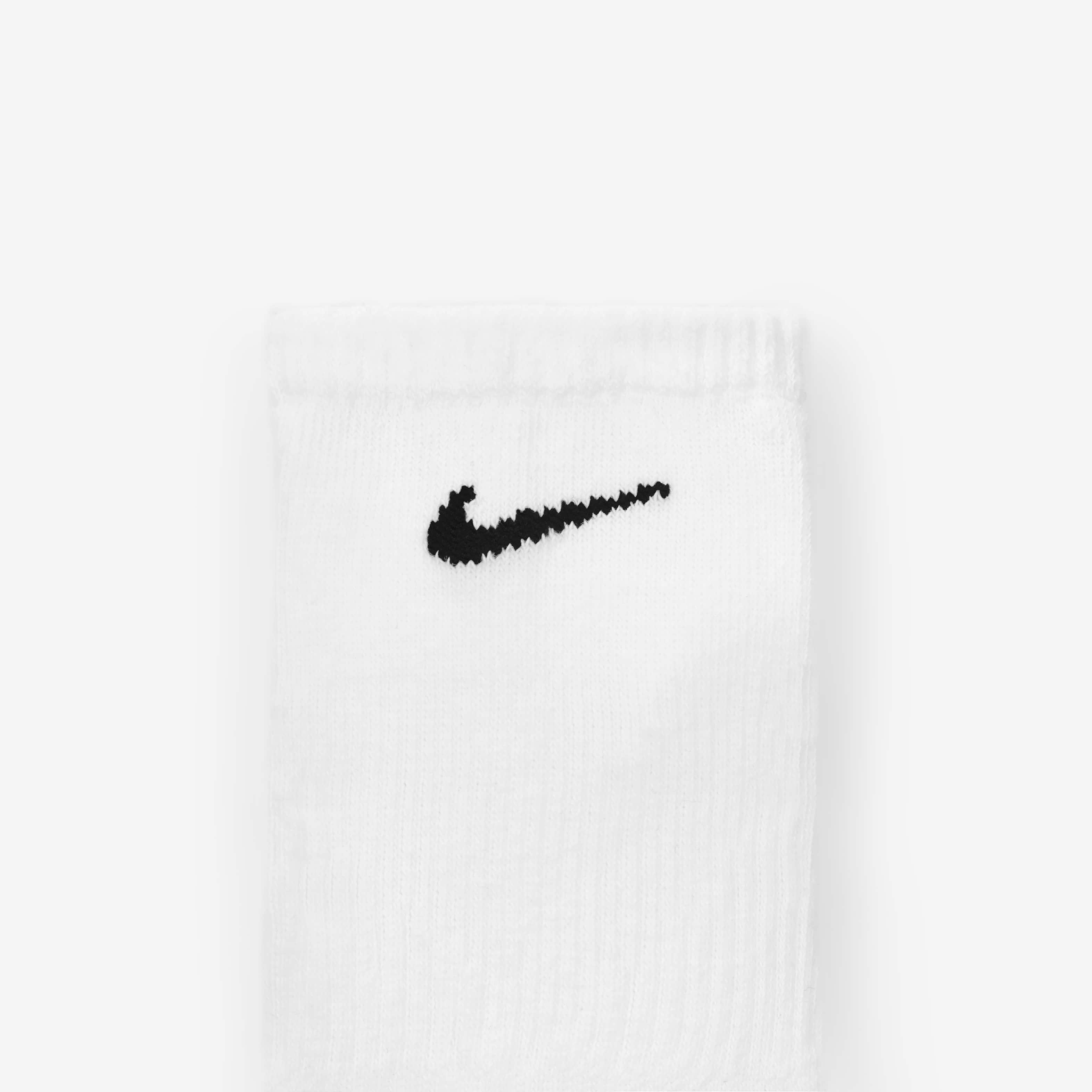 Nike Everyday Plus Cushioned image number 3