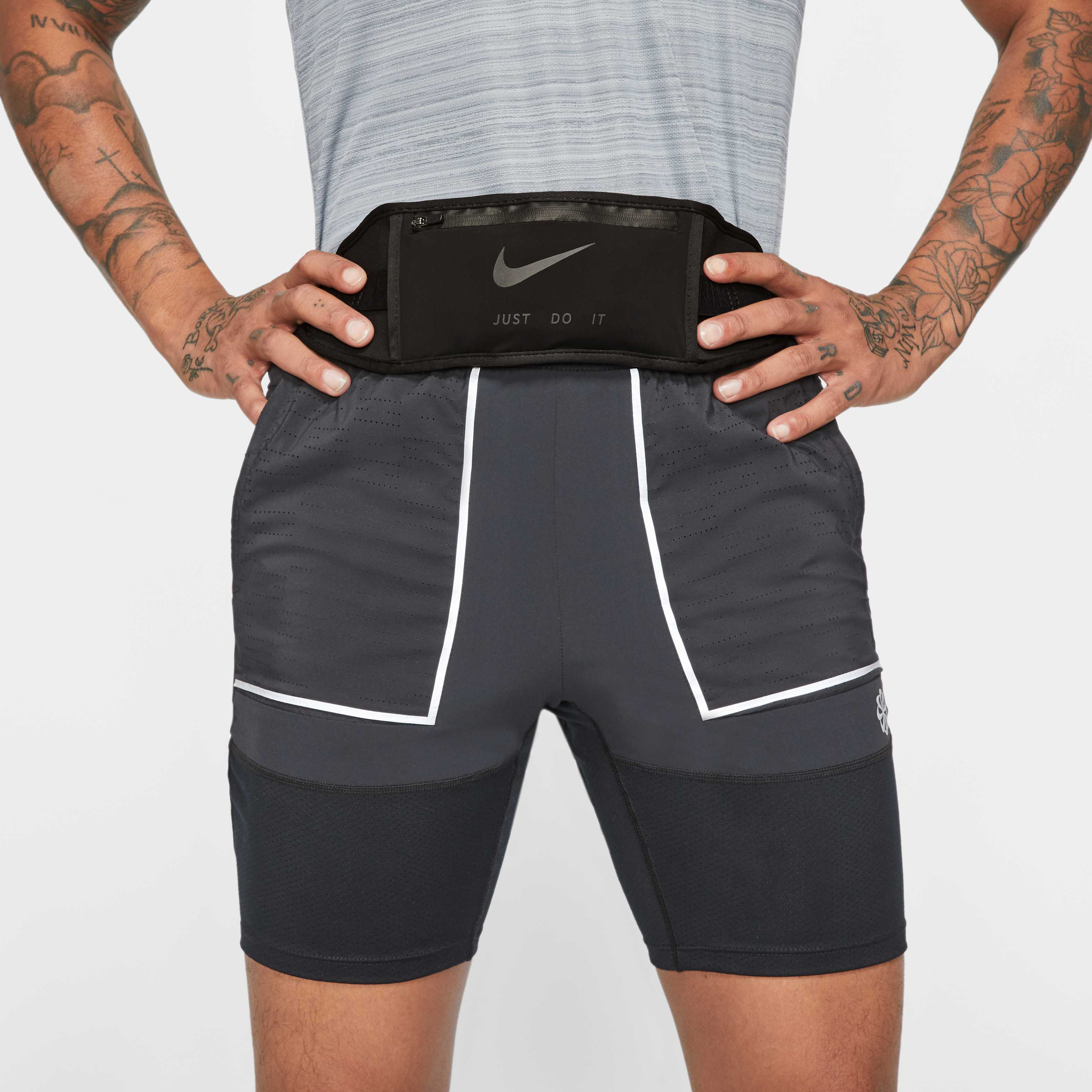 نايكي image number 1