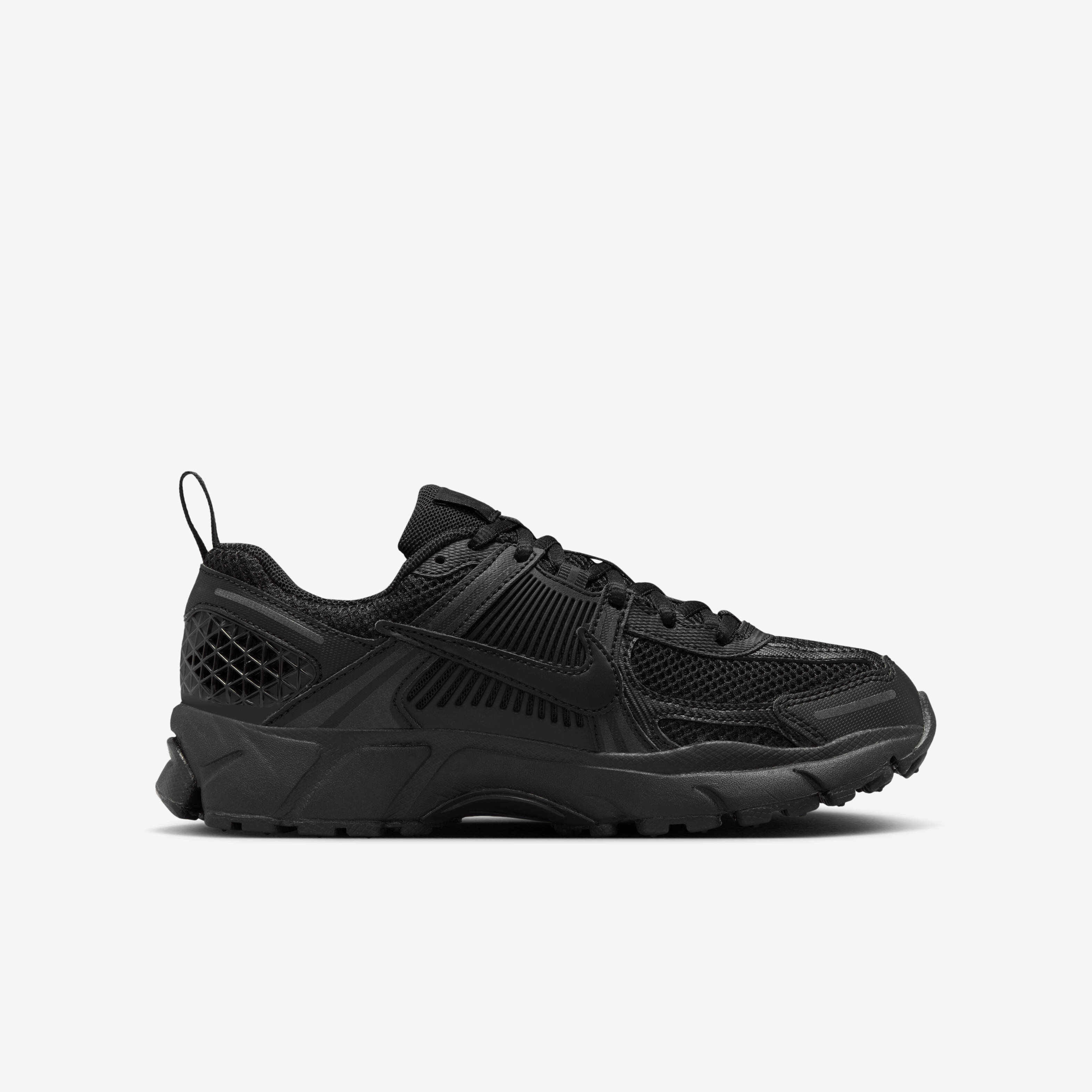 Buy Nike Vomero 5 Older Kids Shoes Nike Kuwait Official