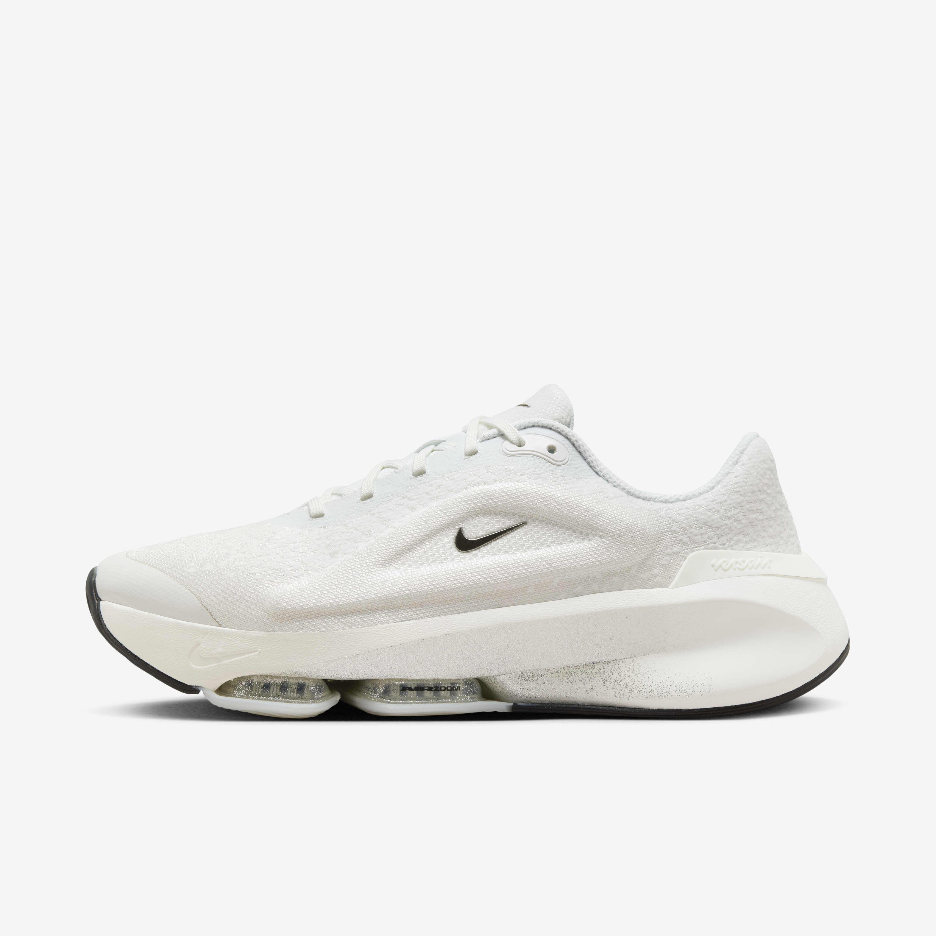 Buy Nike Versair Premium Women s Workout Shoes with Glitter Nike Kuwait Official