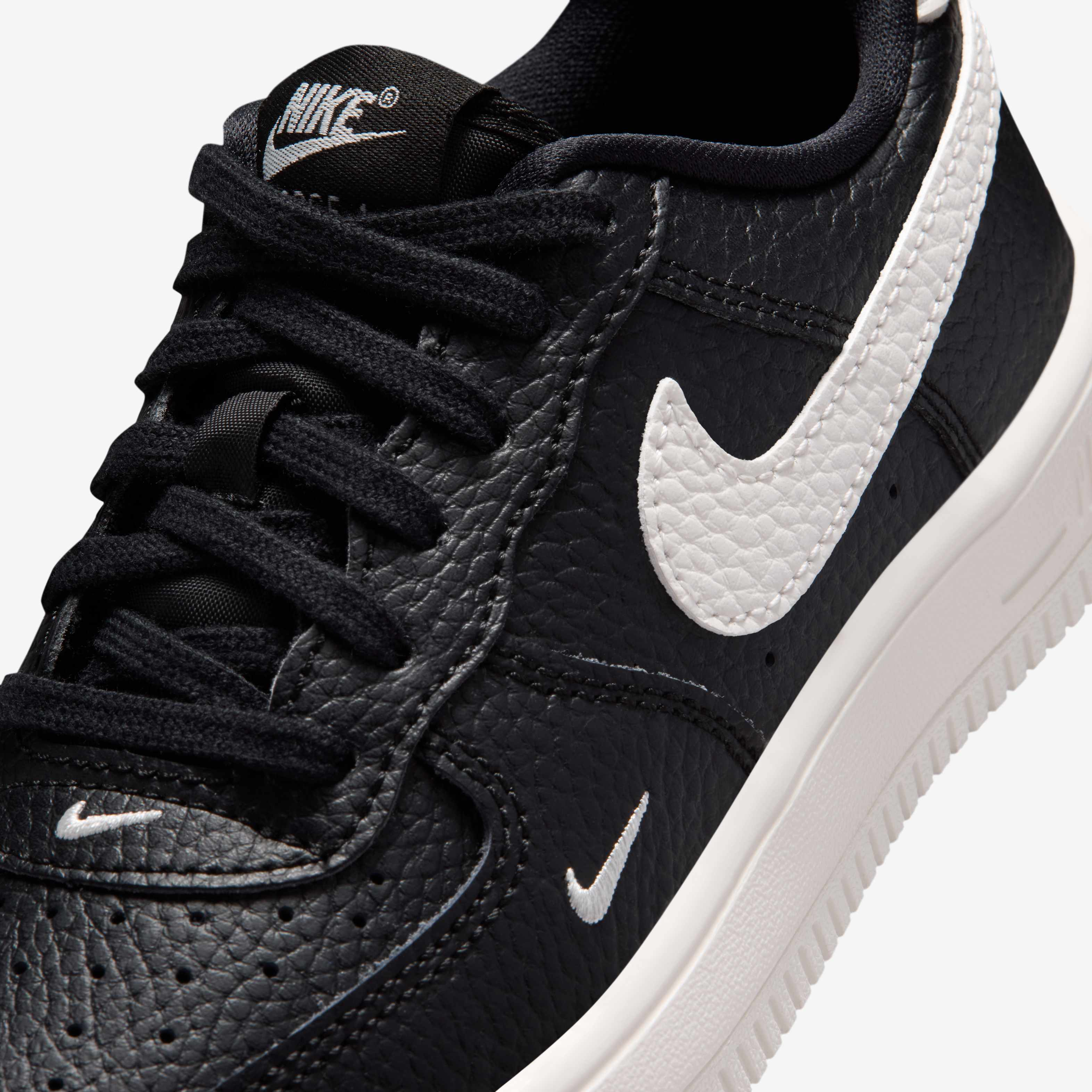 Nike Force 1 Low image number 6