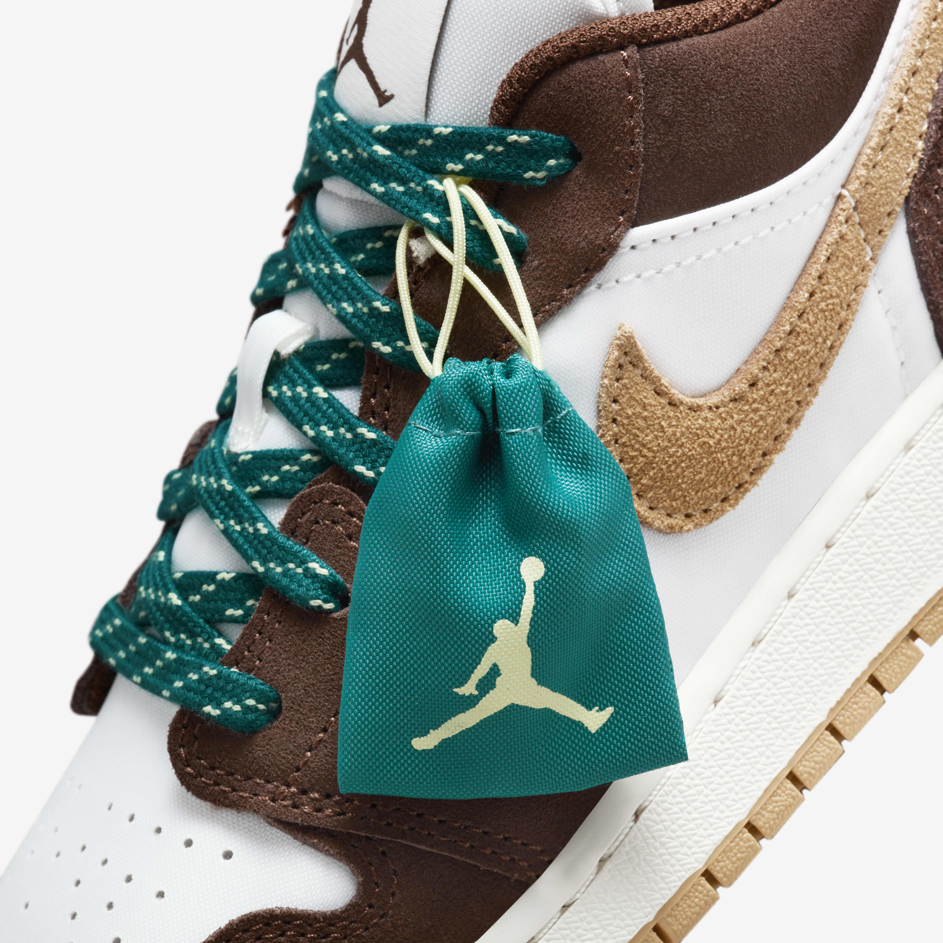 اير جوردن 1 لو SE image number 8