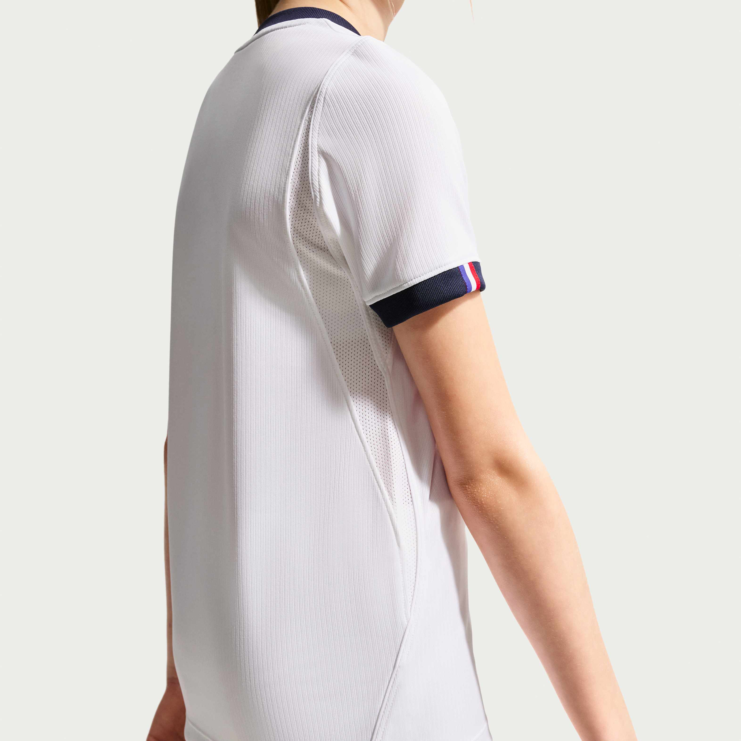 Paris Saint-Germain 2026/27 Stadium Away image number 3