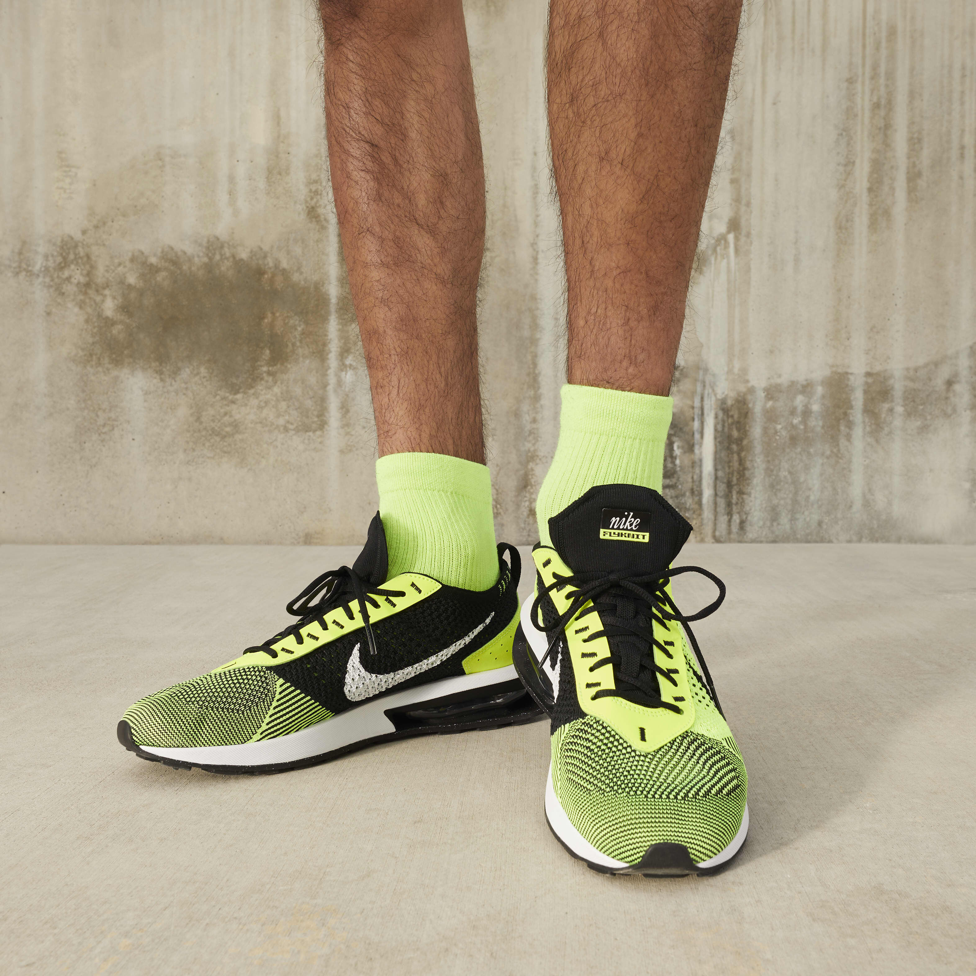 حذاء اير ماكس فلاي-نت ريسر image number 9