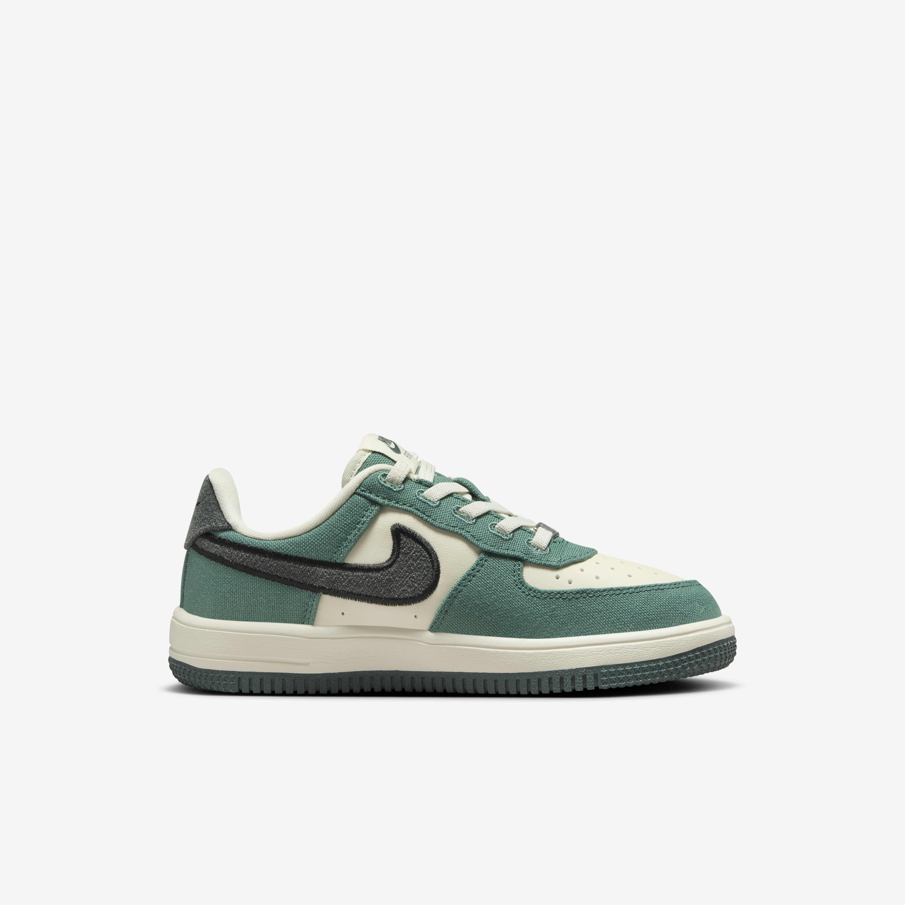 Nike Force 1 LV8 3 EasyOn image number 2