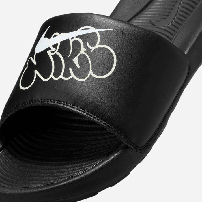 Nike Victori One image number 5 Nike Victori One image number 5