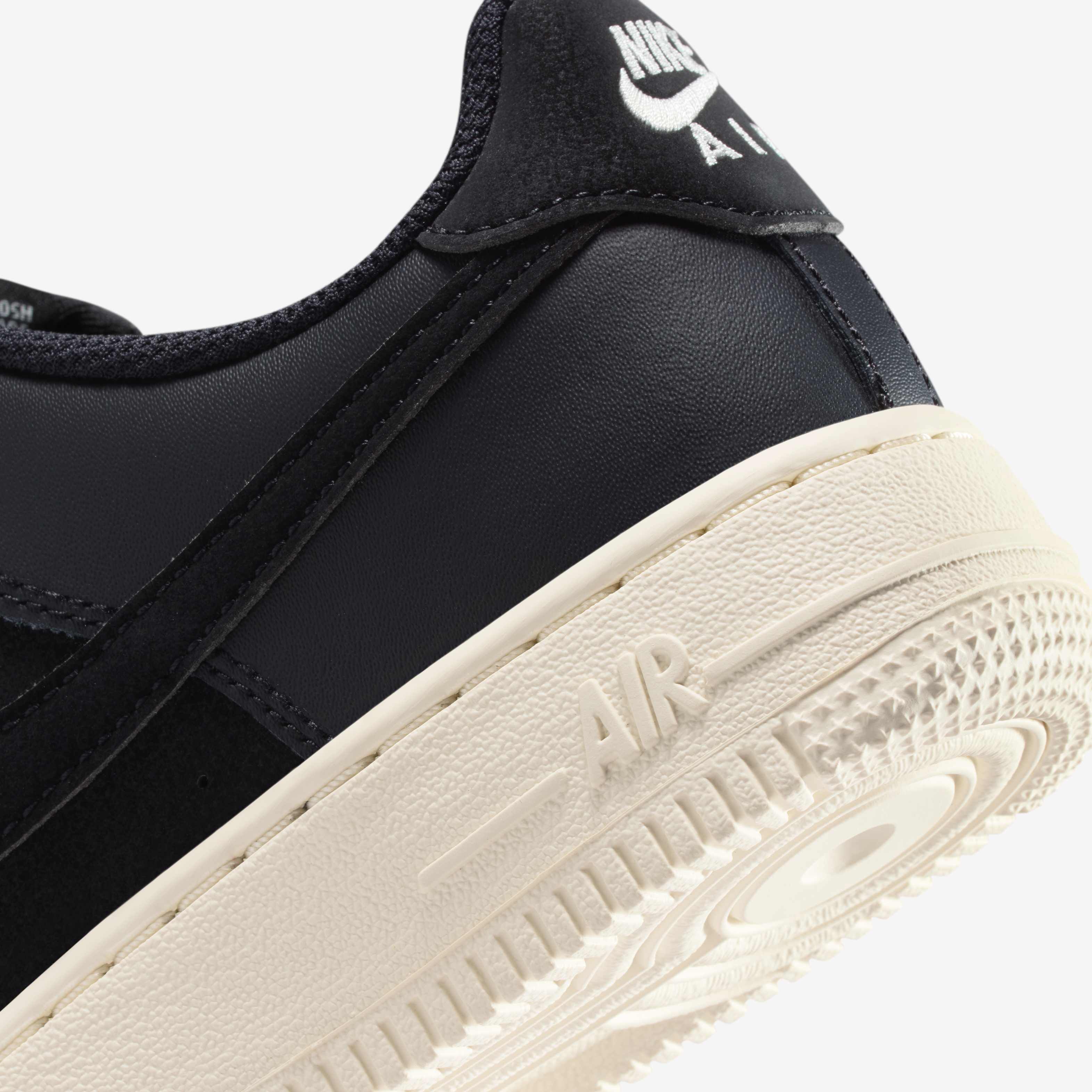 Nike Air Force 1 LV8 1 image number 7