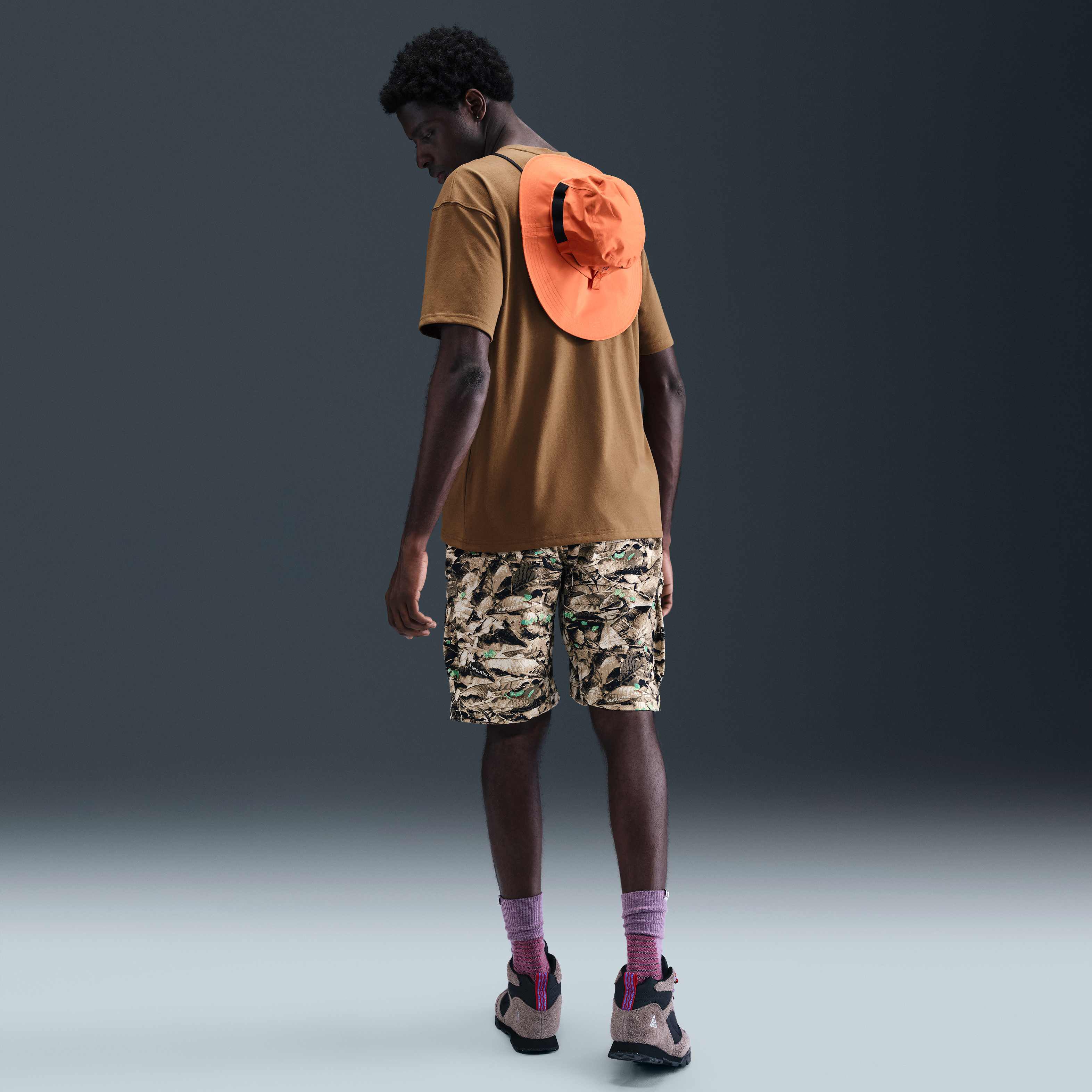 Buy Nike ACG Men's T-Shirt - Mosswood Brown | Nike Kuwait