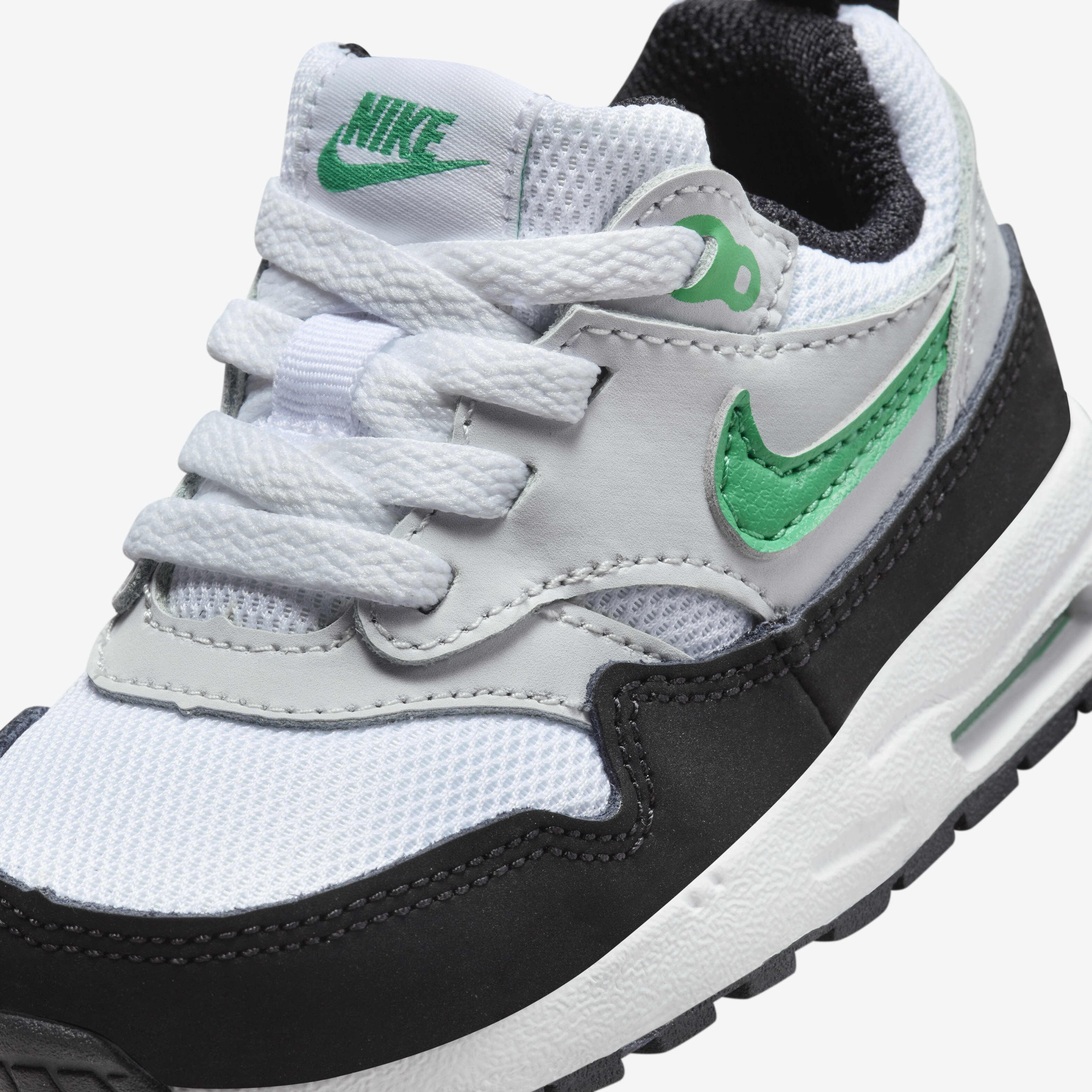 Nike air max 27 amazon women's new arrivals