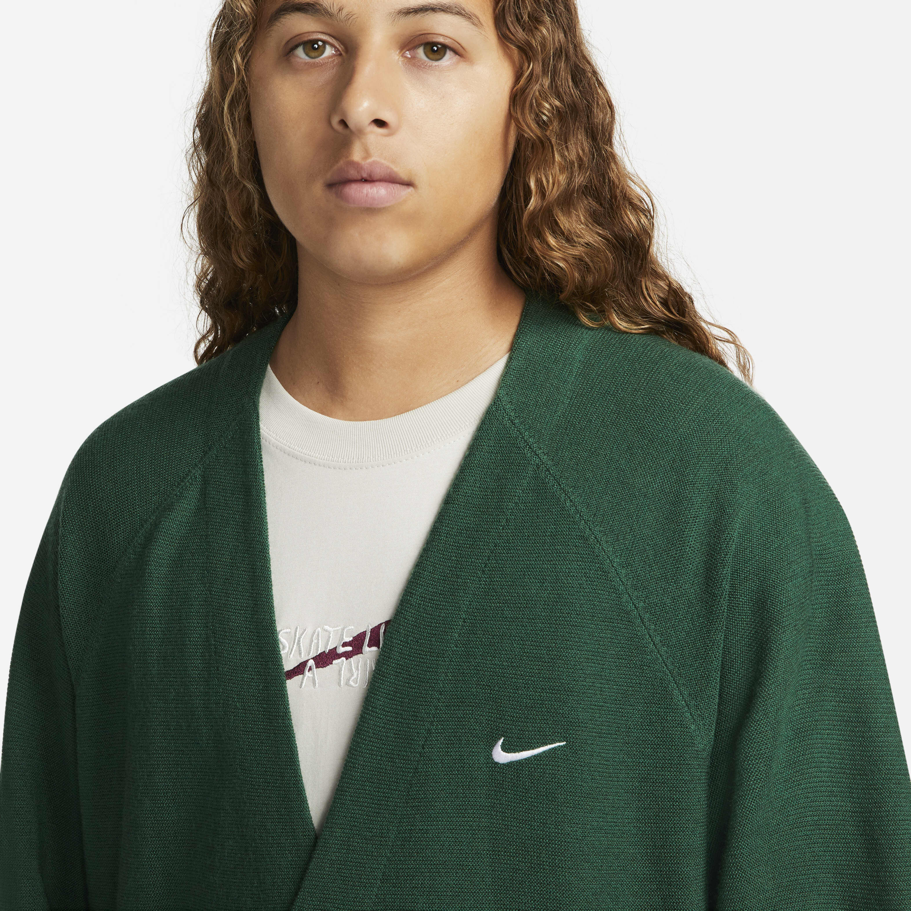Buy Nike SB Skate Cardigan Nike Kuwait Official