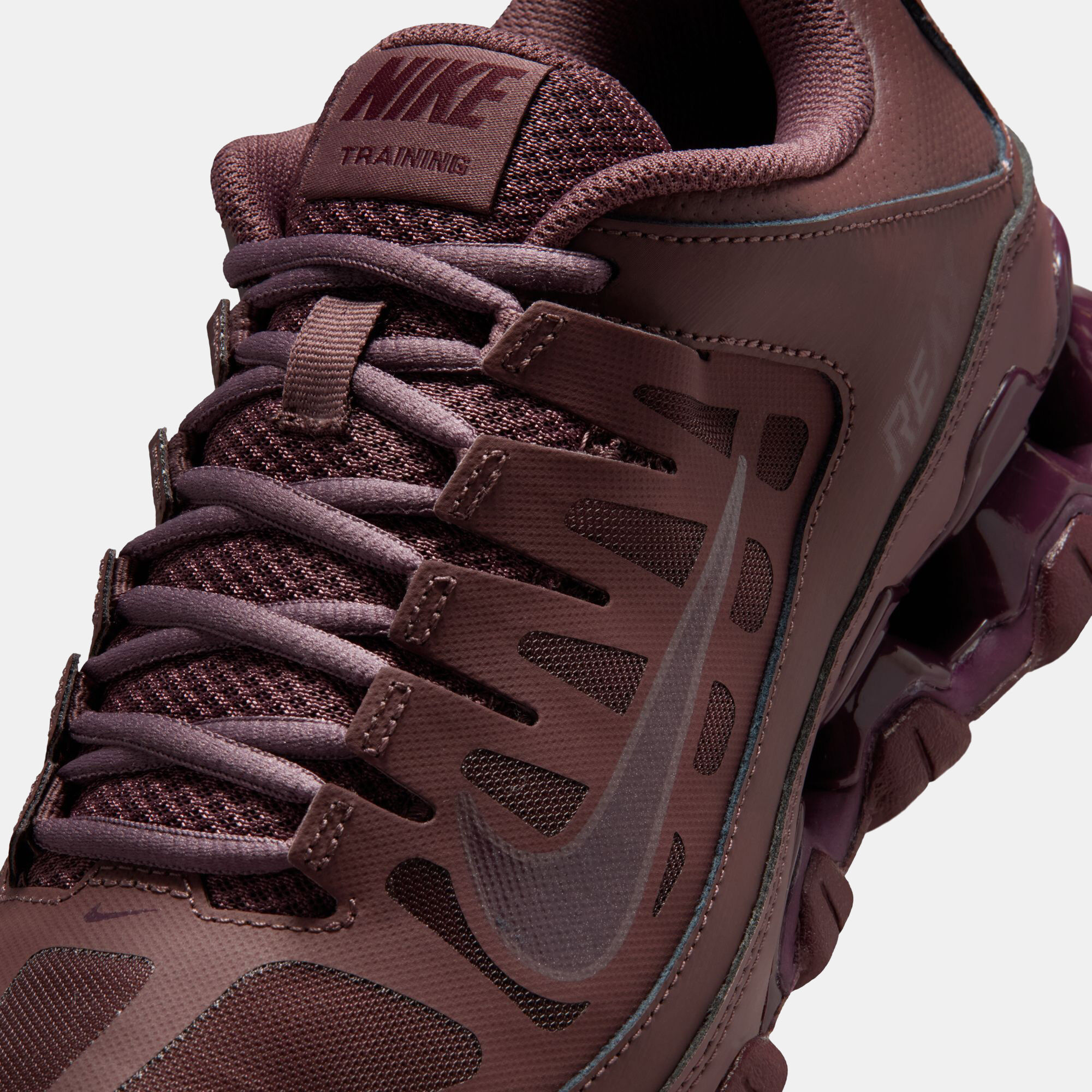 Nike Reax 8 TR image number 8