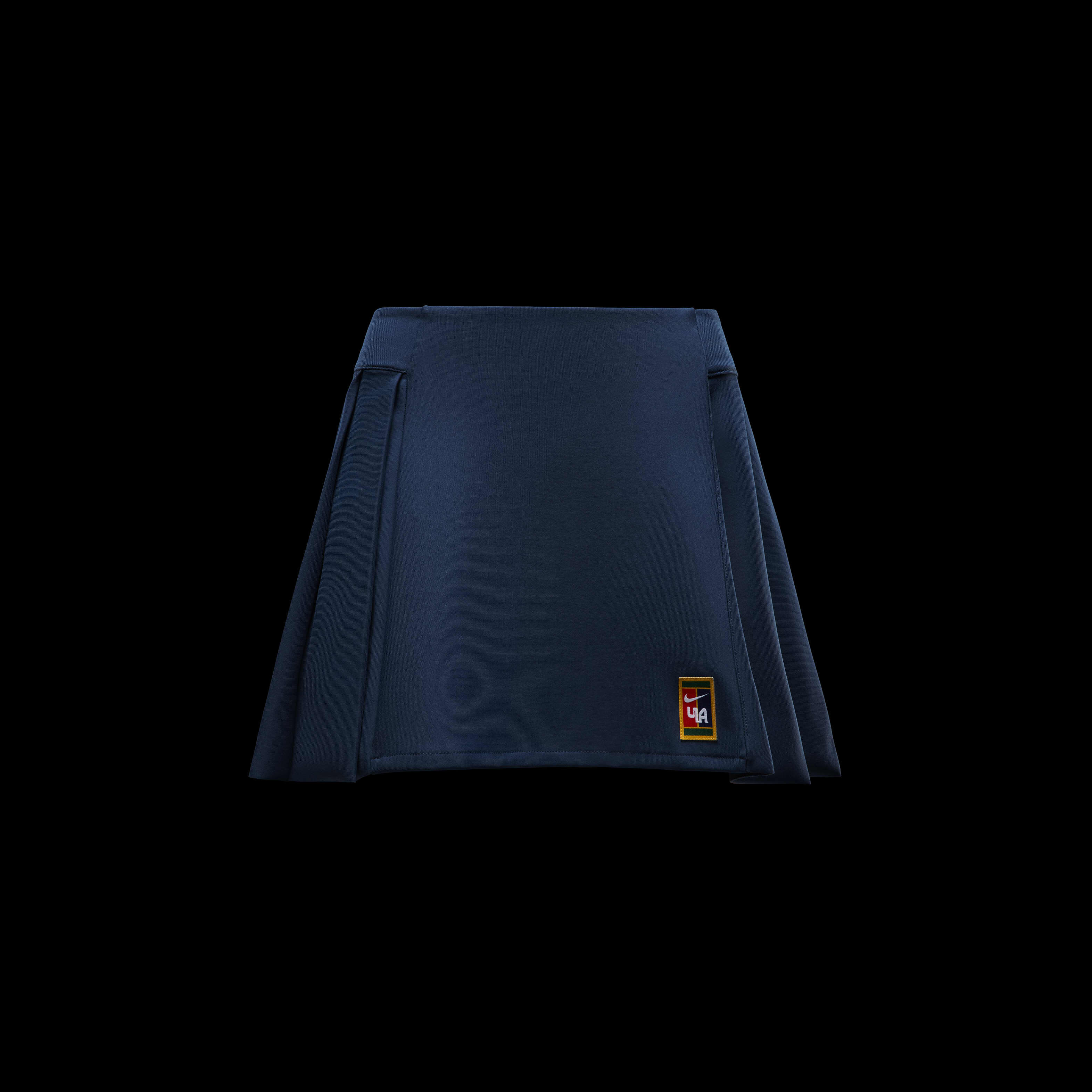 نايكي ومين باي يوون image number 5