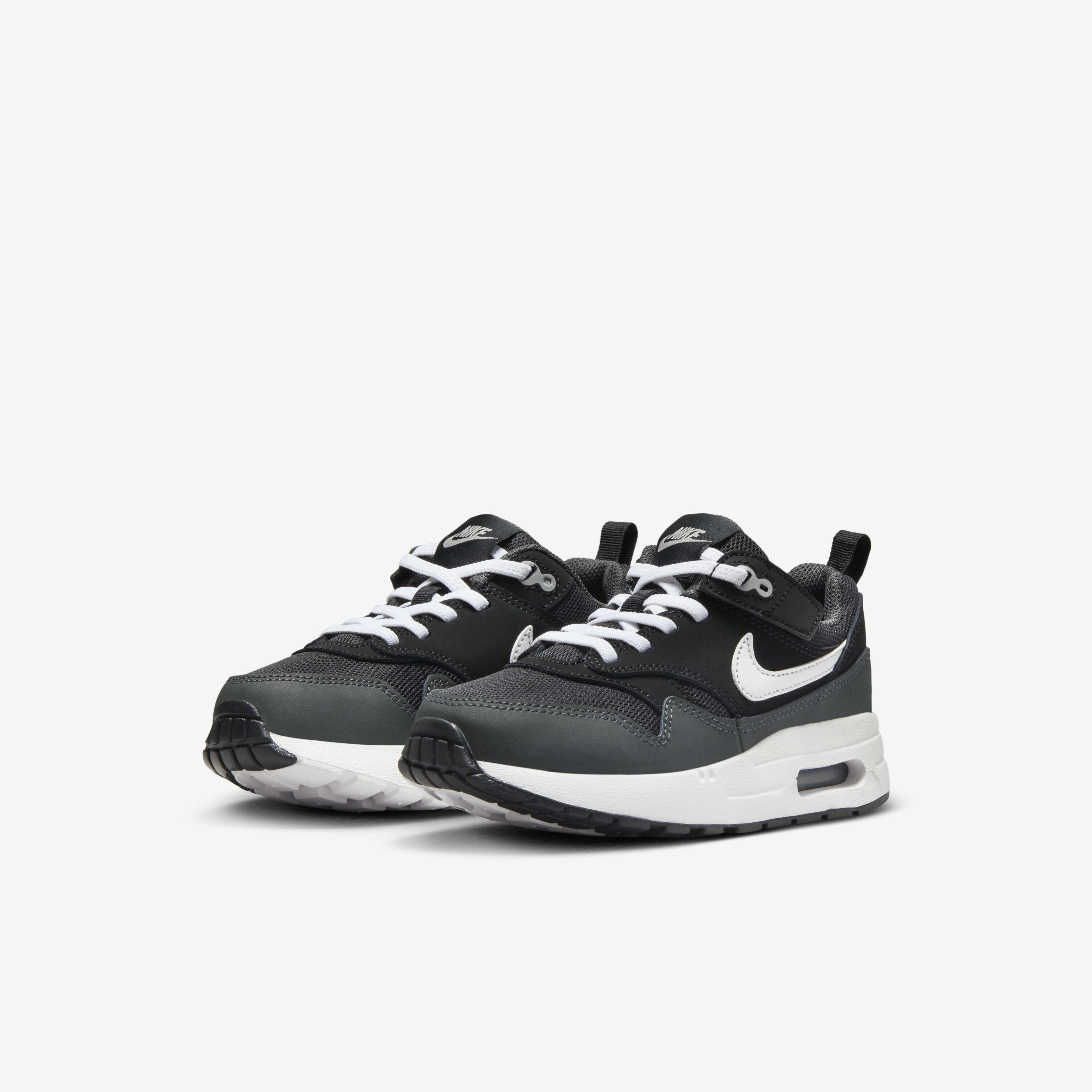 Nike young shop