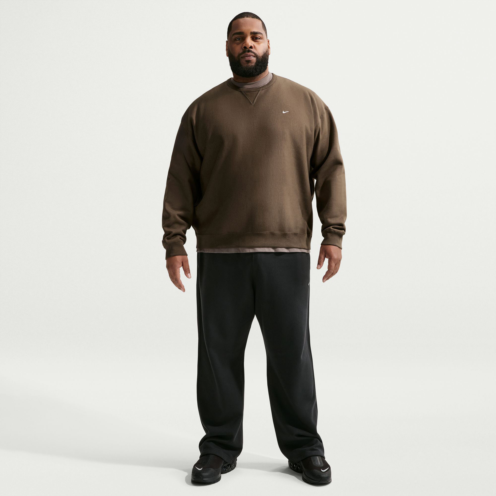 Nike Solo Swoosh image number 0