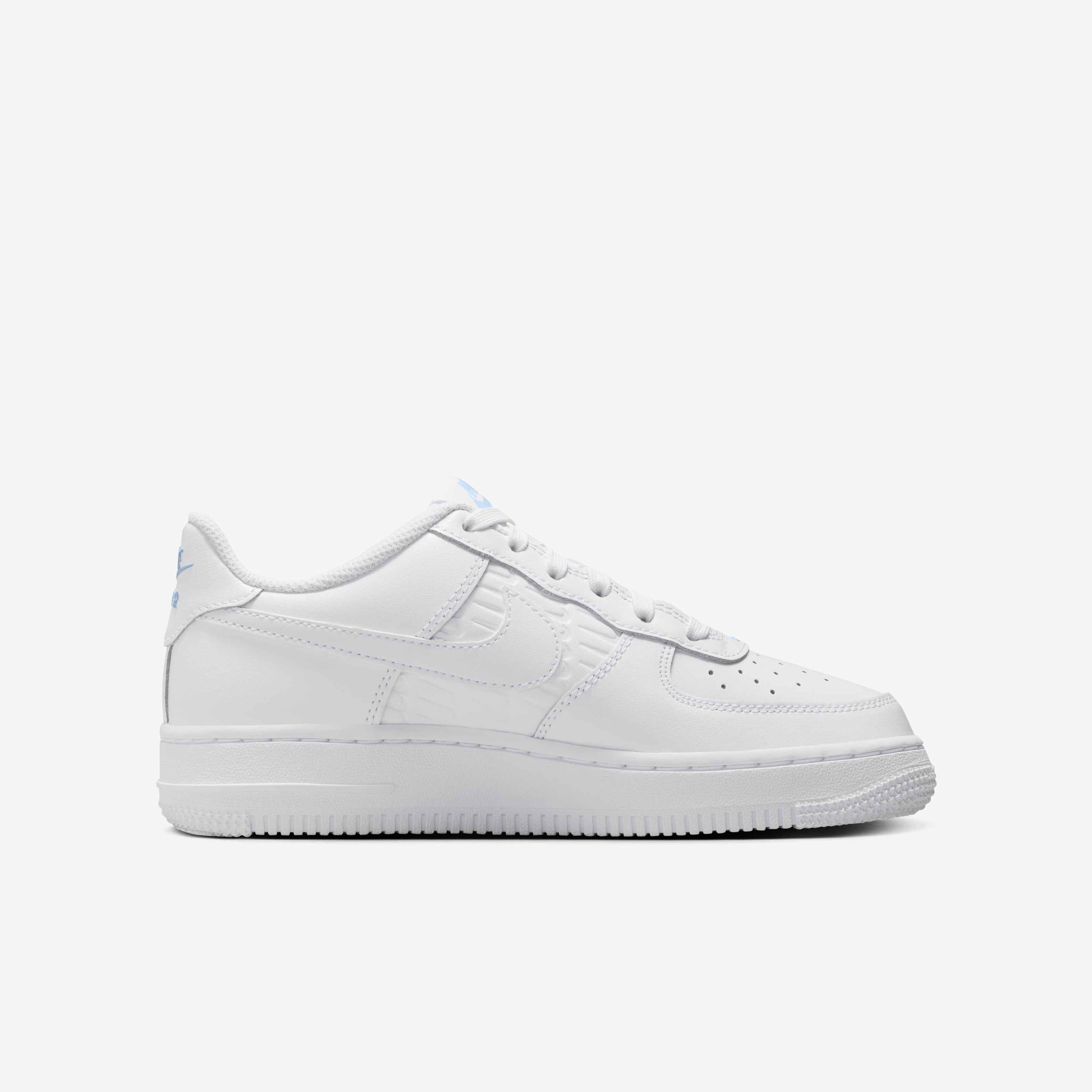 Nike Air Force 1 image number 2