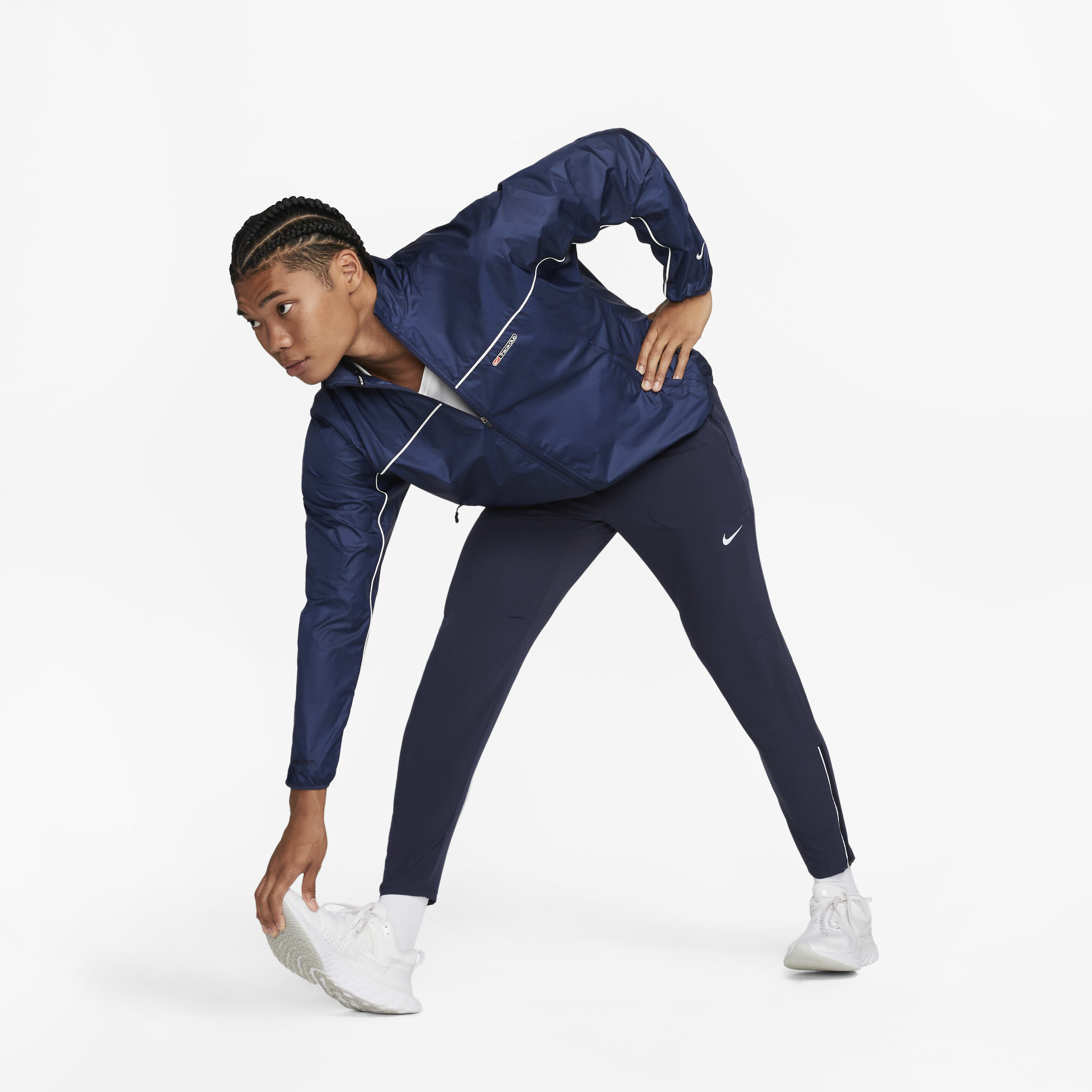 Nike running track jacket discount