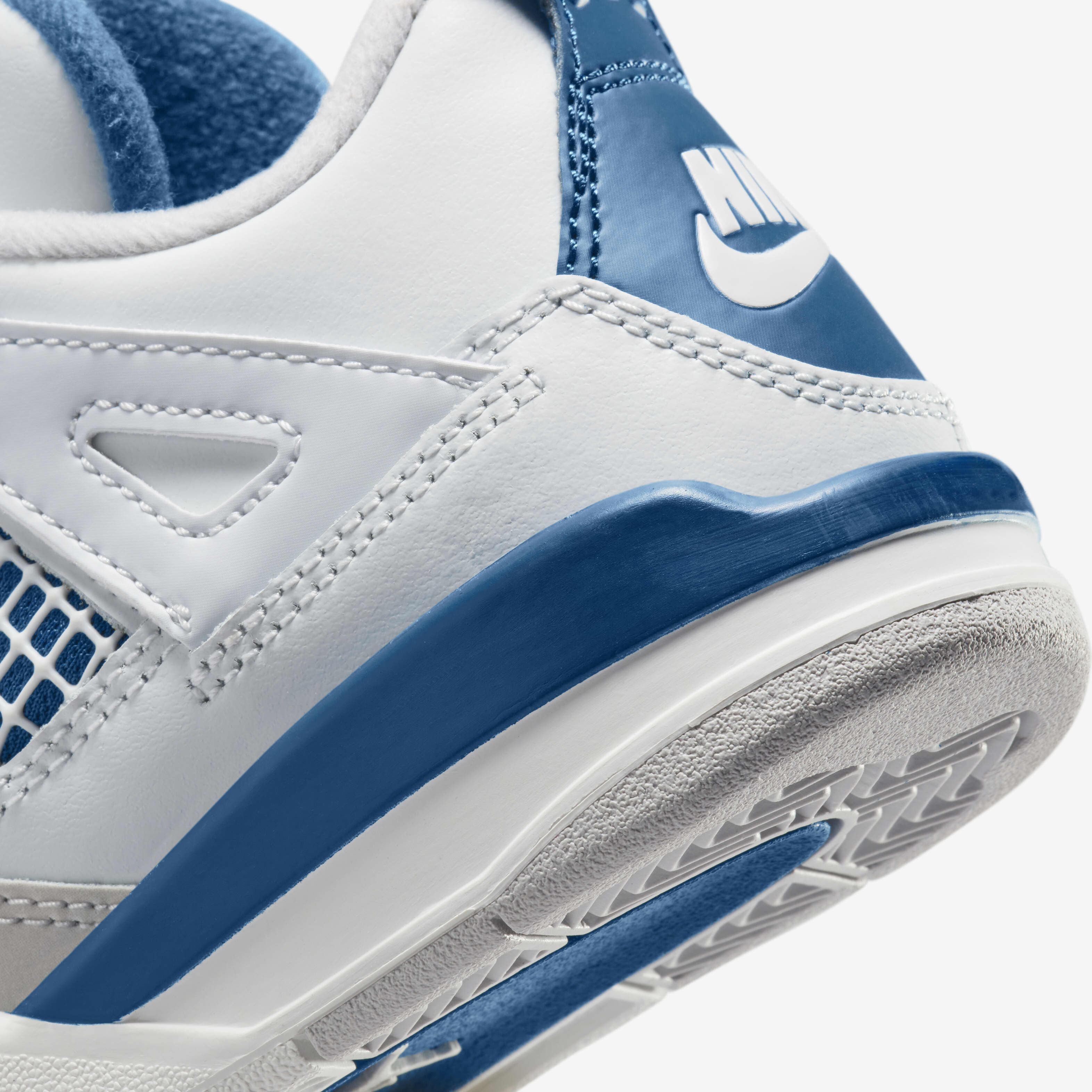 Jordan 4 Retro image number 7