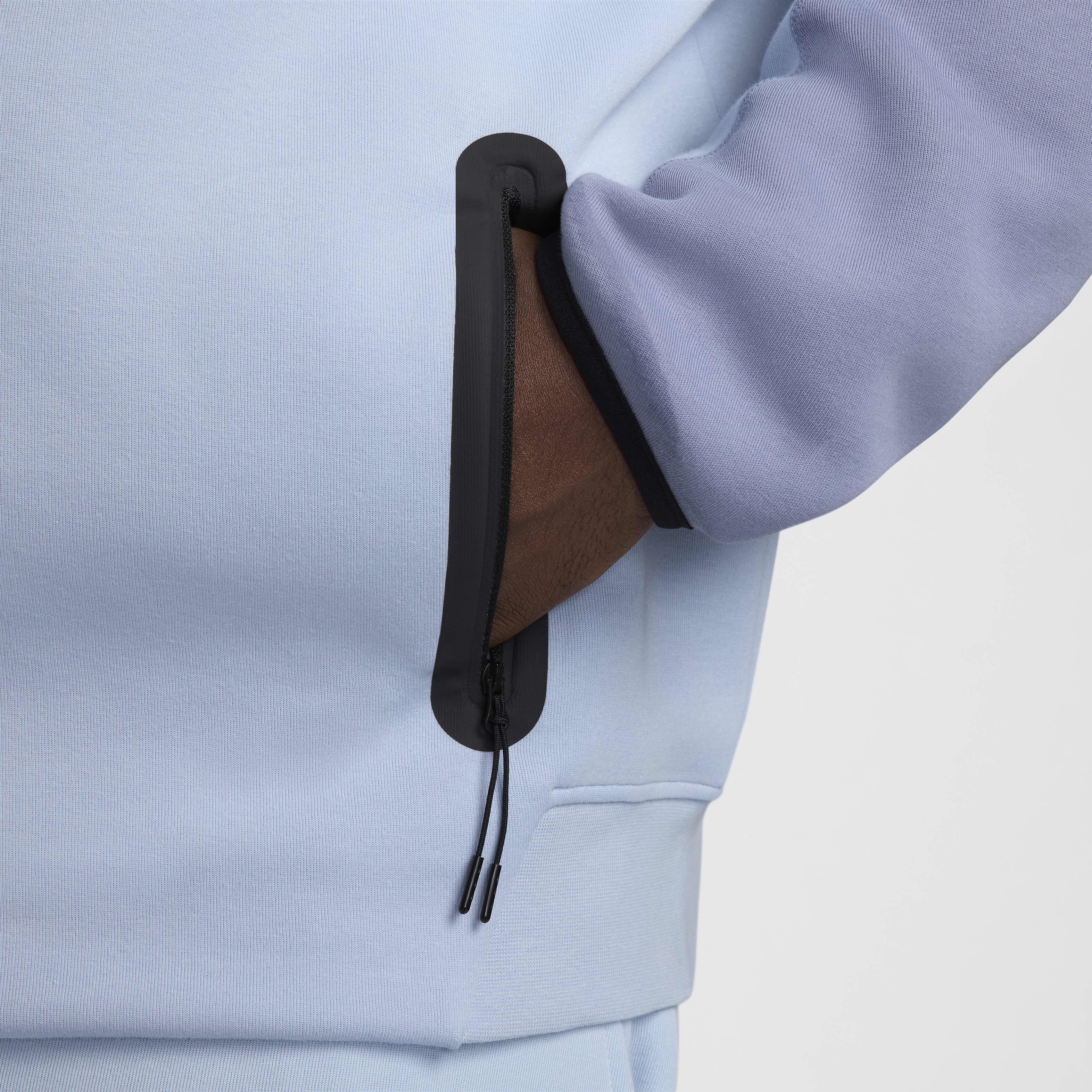 نايكي سبورتسوير تك فليس ويندرانر image number 14