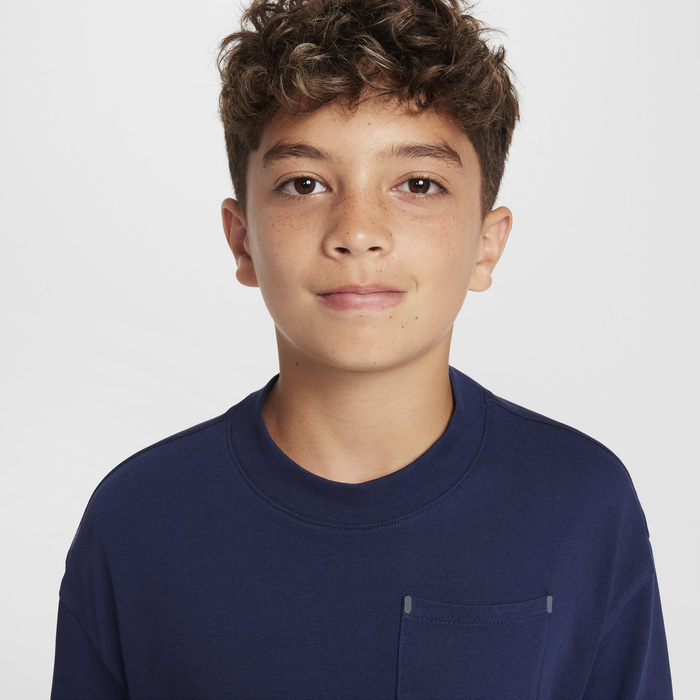 نايكي سبورتسوير سيتي يوتيليتي image number 2 نايكي سبورتسوير سيتي يوتيليتي image number 2