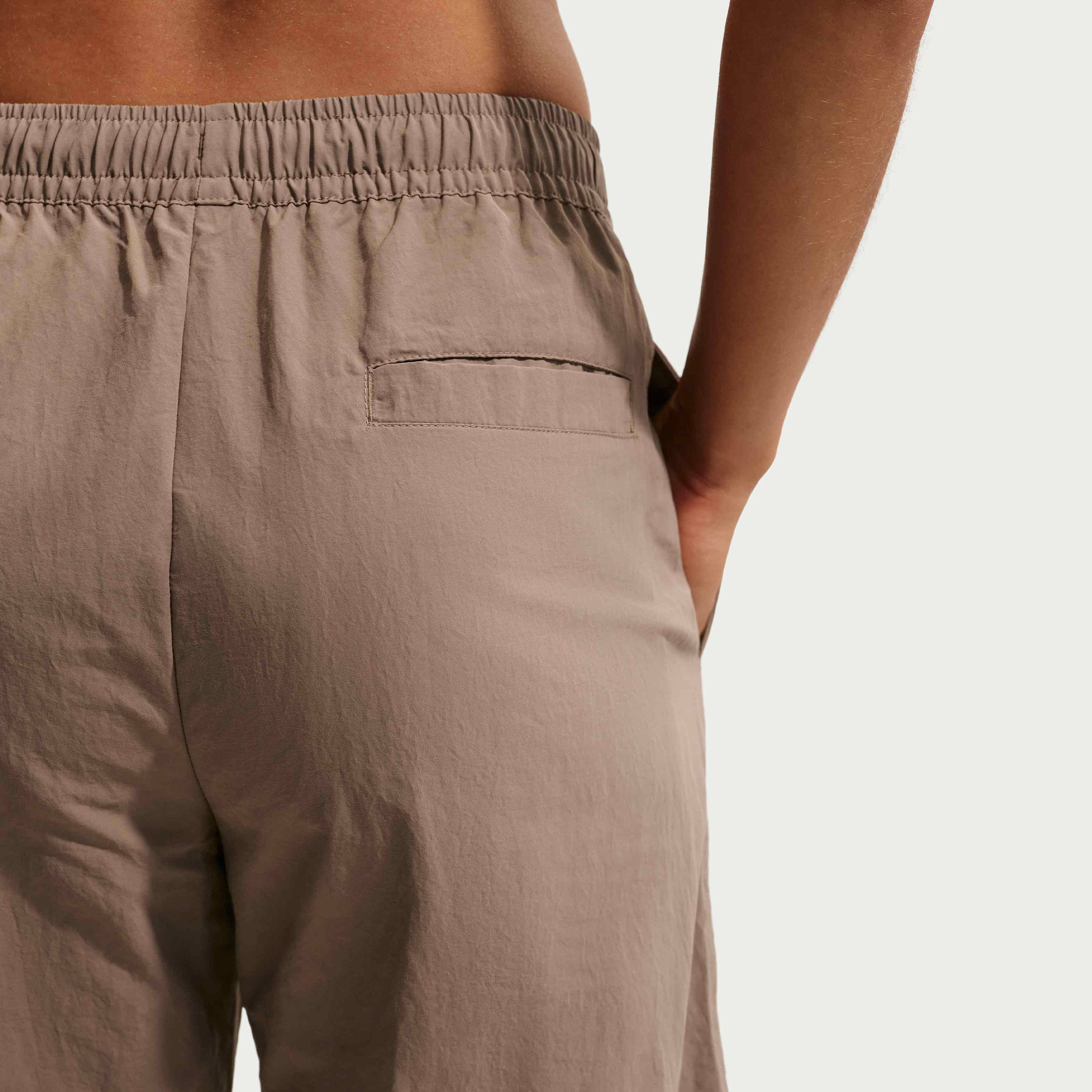 نايكي سبورتسوير ايفريثنج ووفنز image number 2