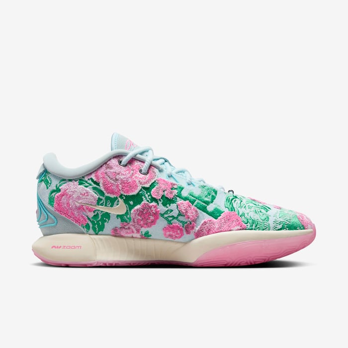 LeBron XXI Premium image number 2 LeBron XXI Premium image number 2