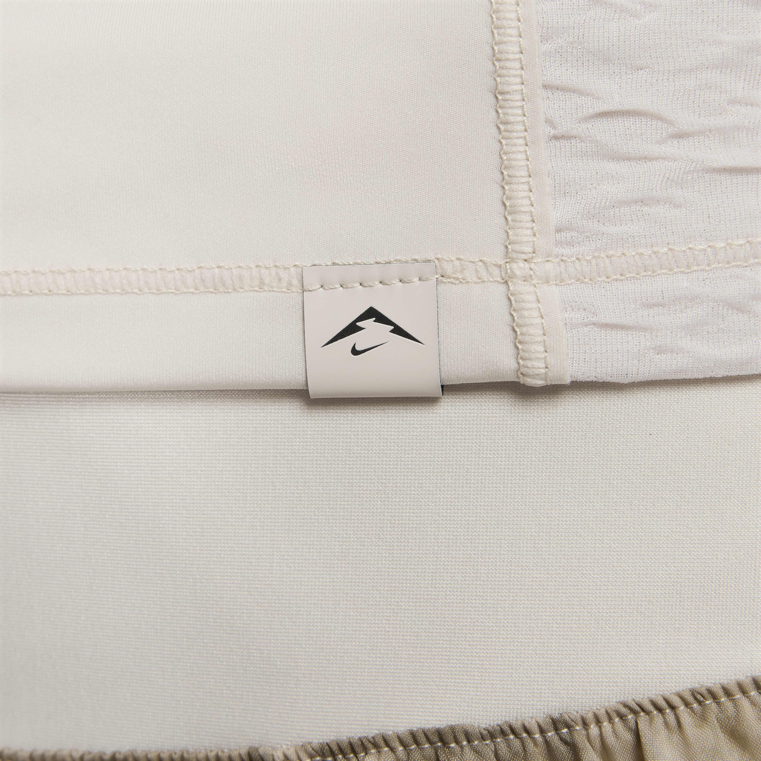 نايكي تريل image number 3