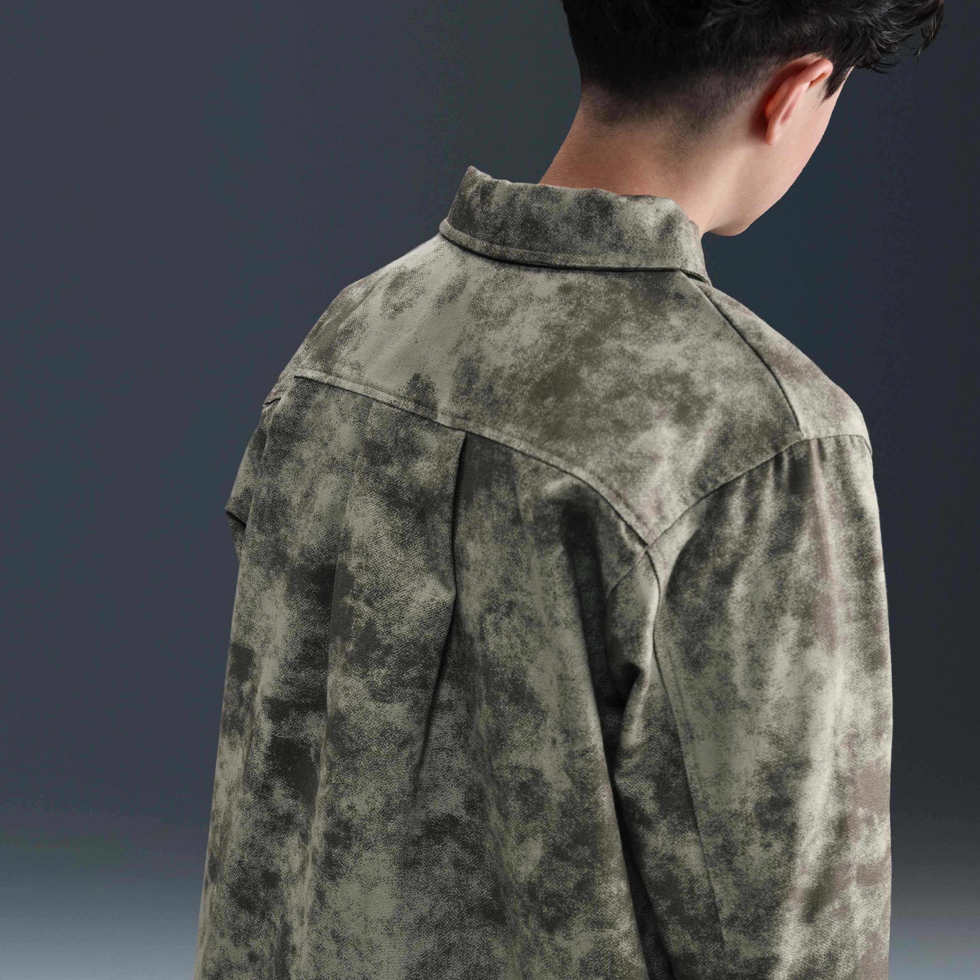 نايكي سبورتسوير ميترو جراوند image number 1