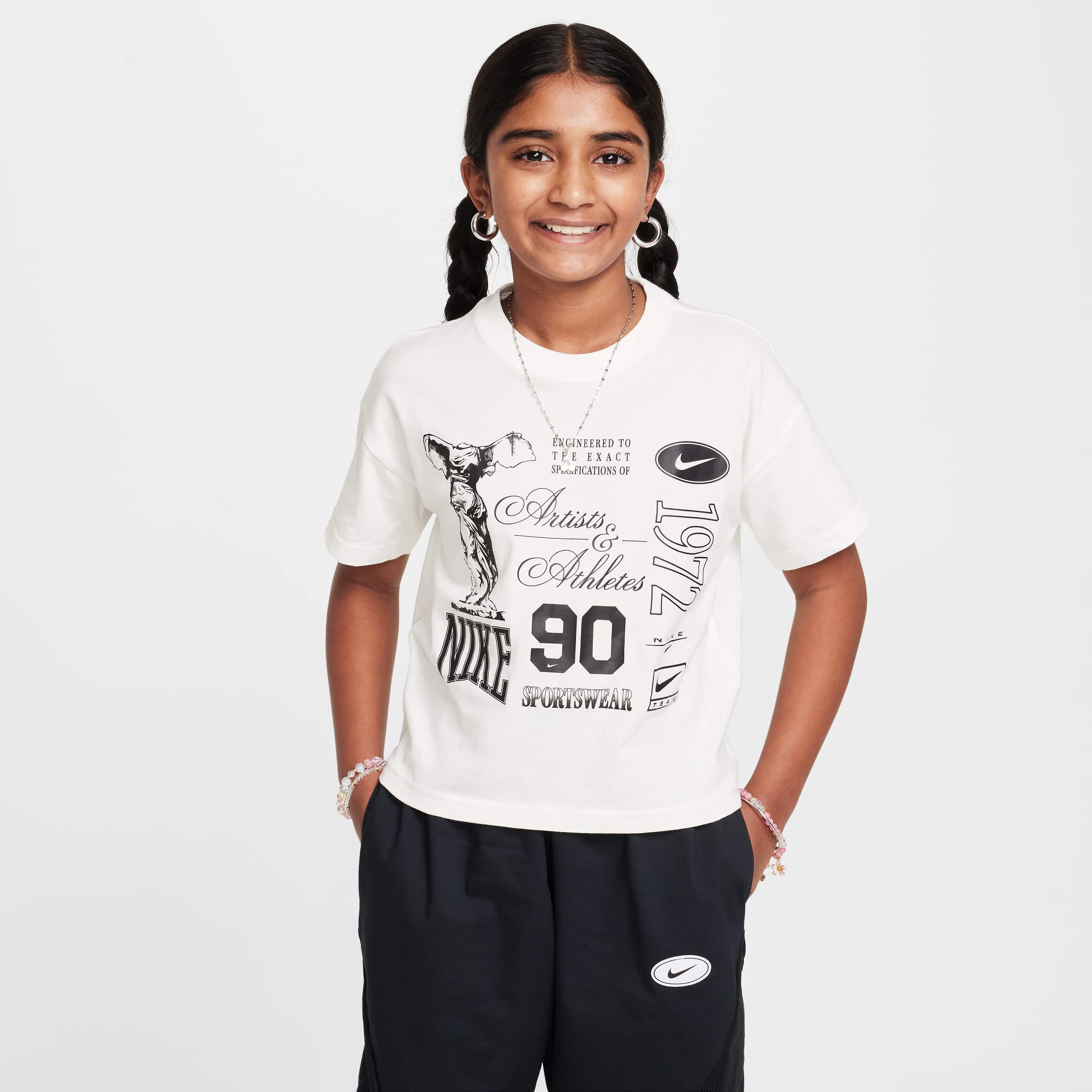 نايكي سبورتسوير image number 0