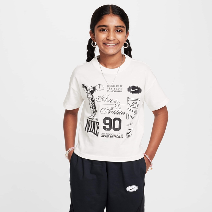 Nike Sportswear image number 0 Nike Sportswear image number 0