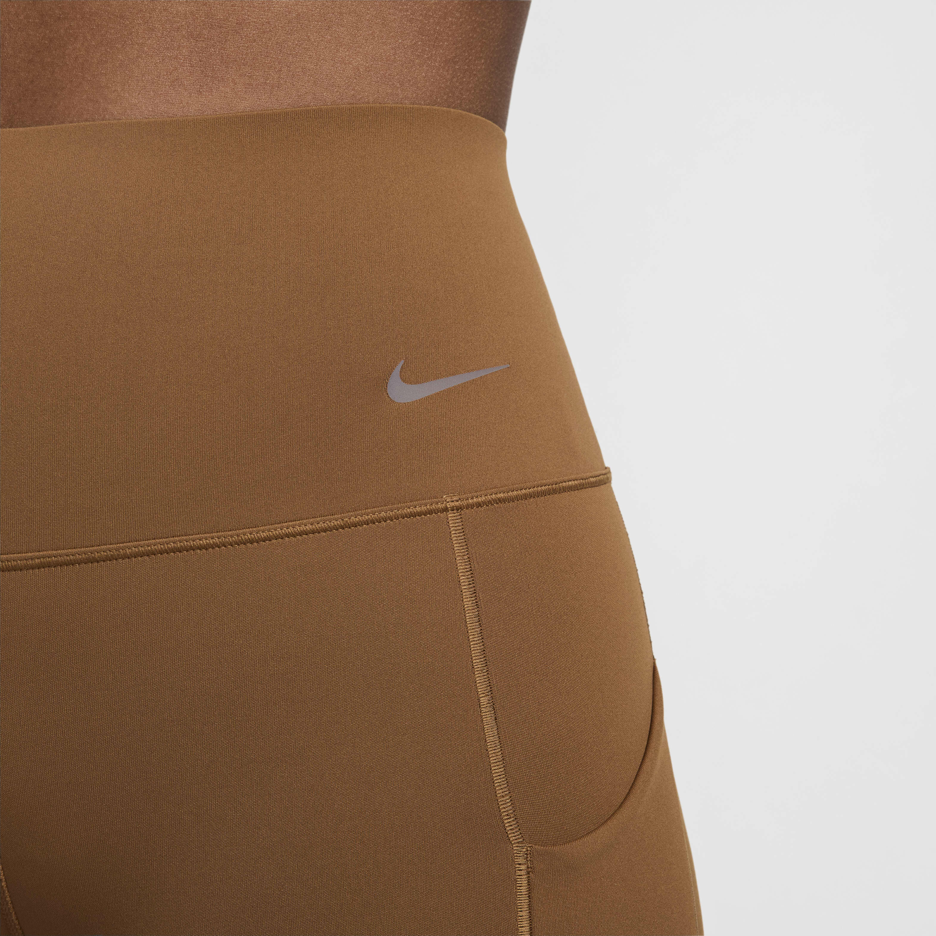 Nike Universa image number 4