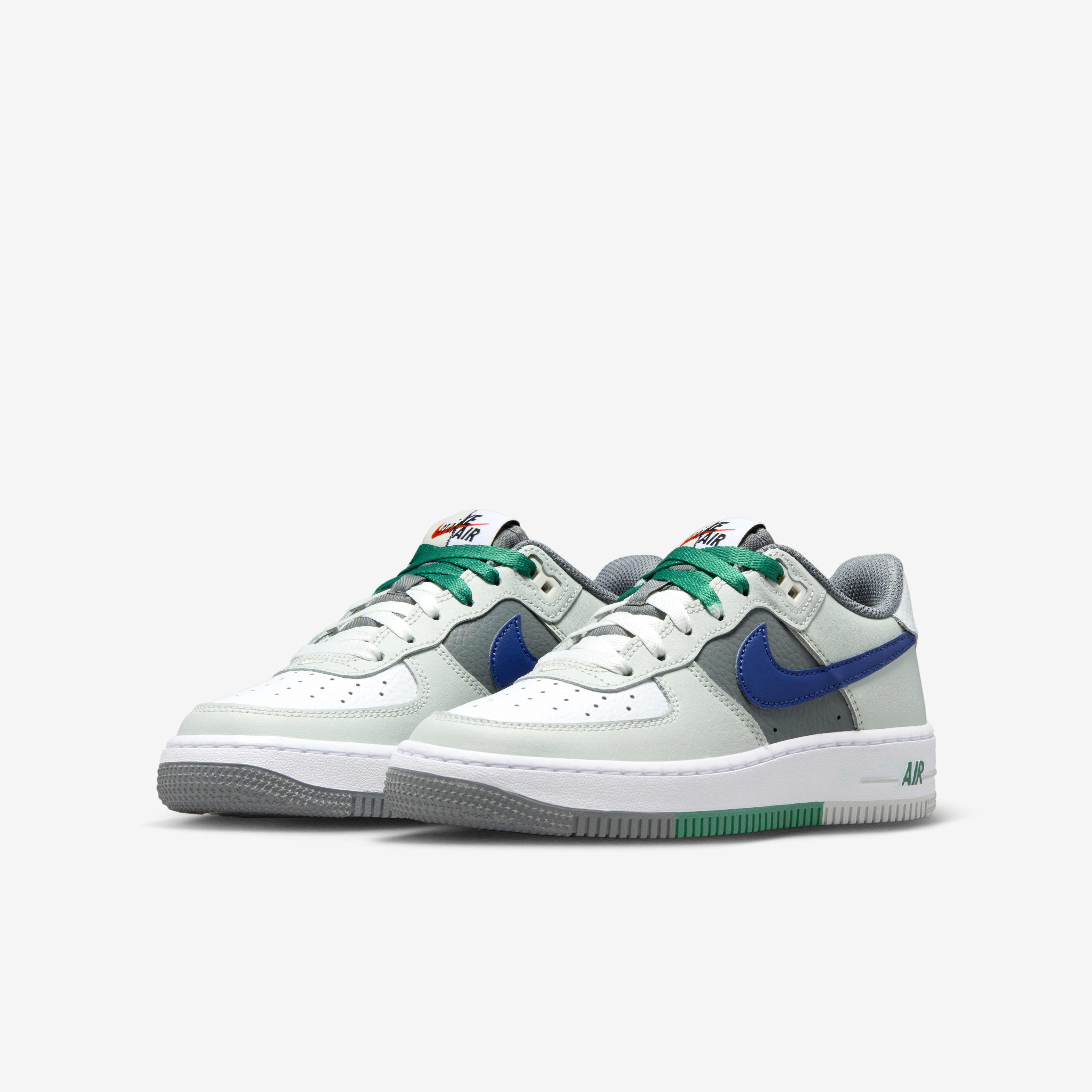 latest nike air force 1 lv8