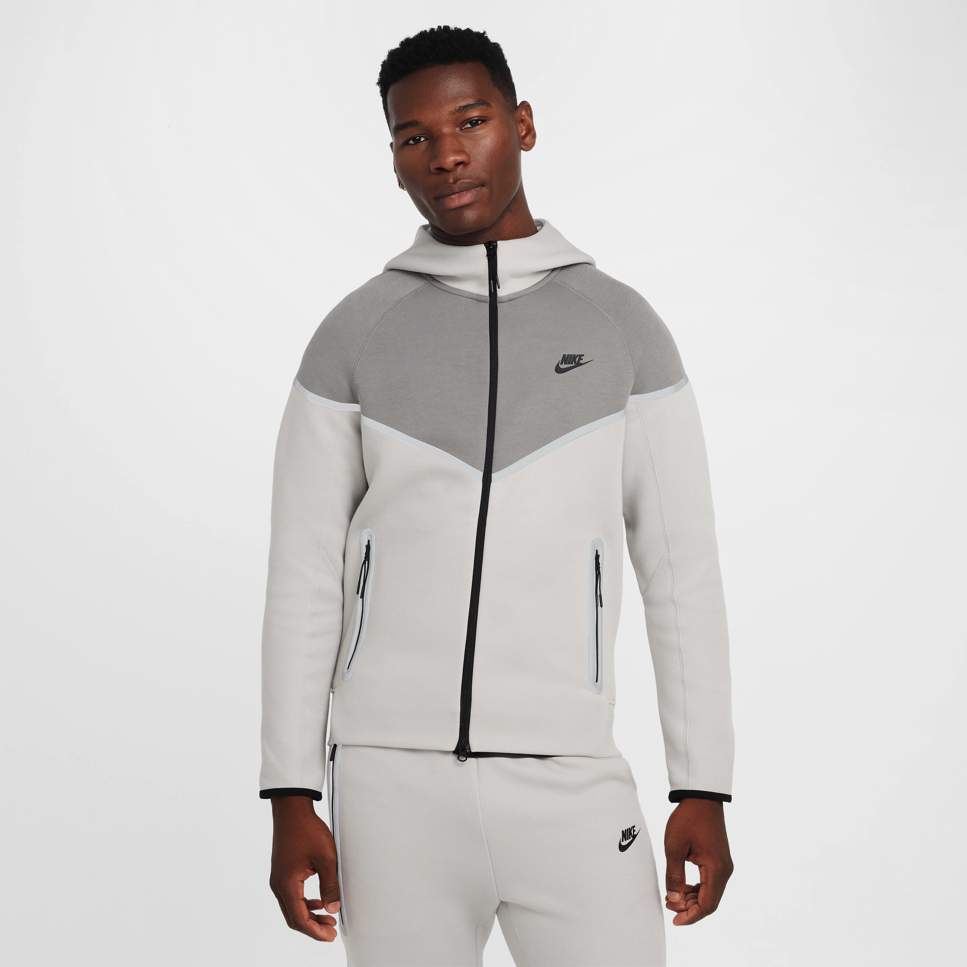 Buy Nike Tech Windrunner Men s Fleece Full Zip Jacket Nike Kuwait Official
