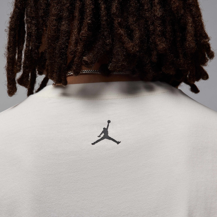 Jordan Flight Essentials image number 4 Jordan Flight Essentials image number 4