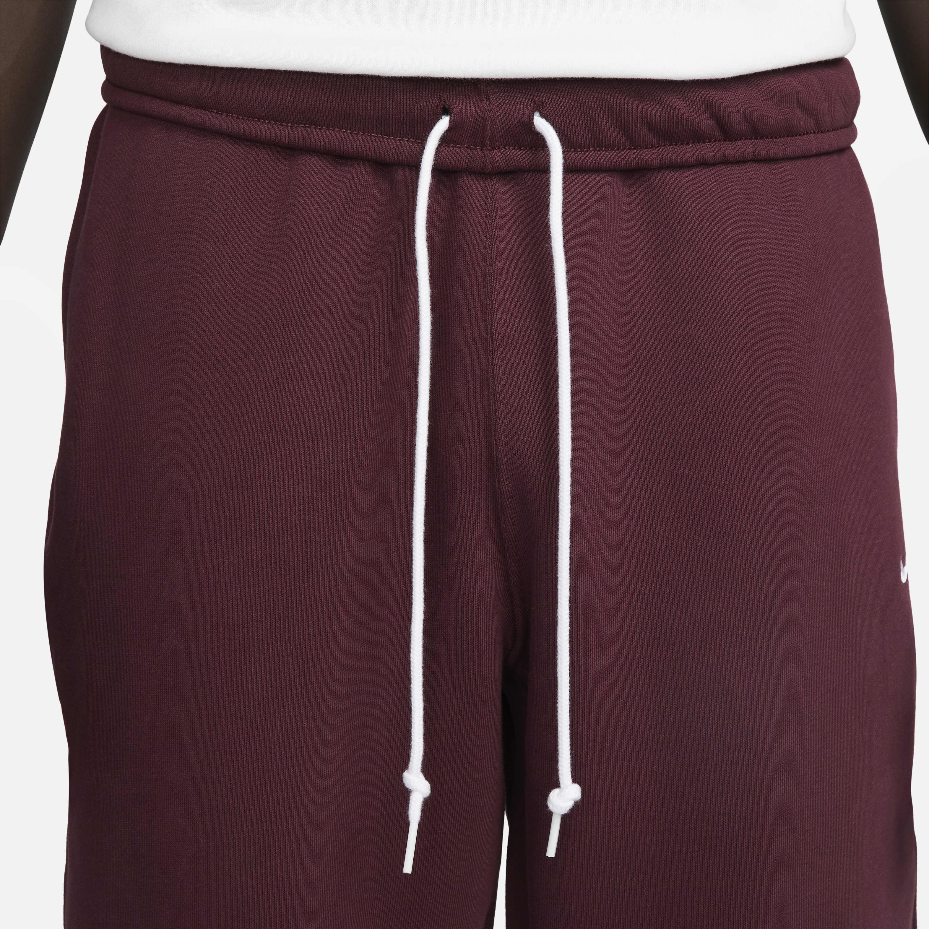 Nike Solo Swoosh image number 4