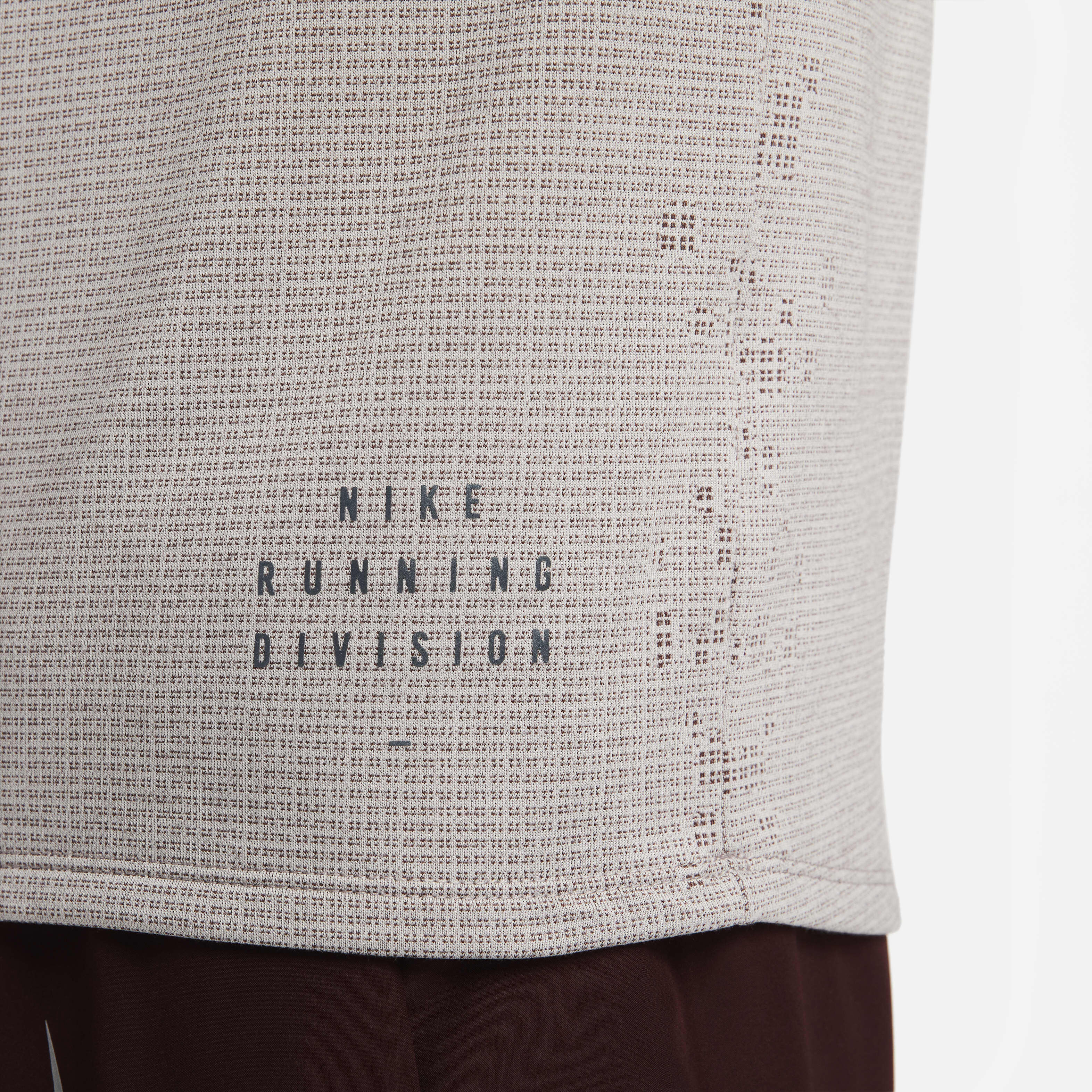 نايكي ثيرما-فِت اي دي في رَن ديفيجن بيناكل image number 3