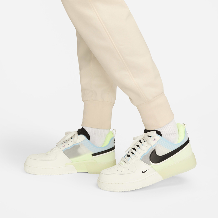 جيانيس ستاندرد ايشيو image number 4 جيانيس ستاندرد ايشيو image number 4